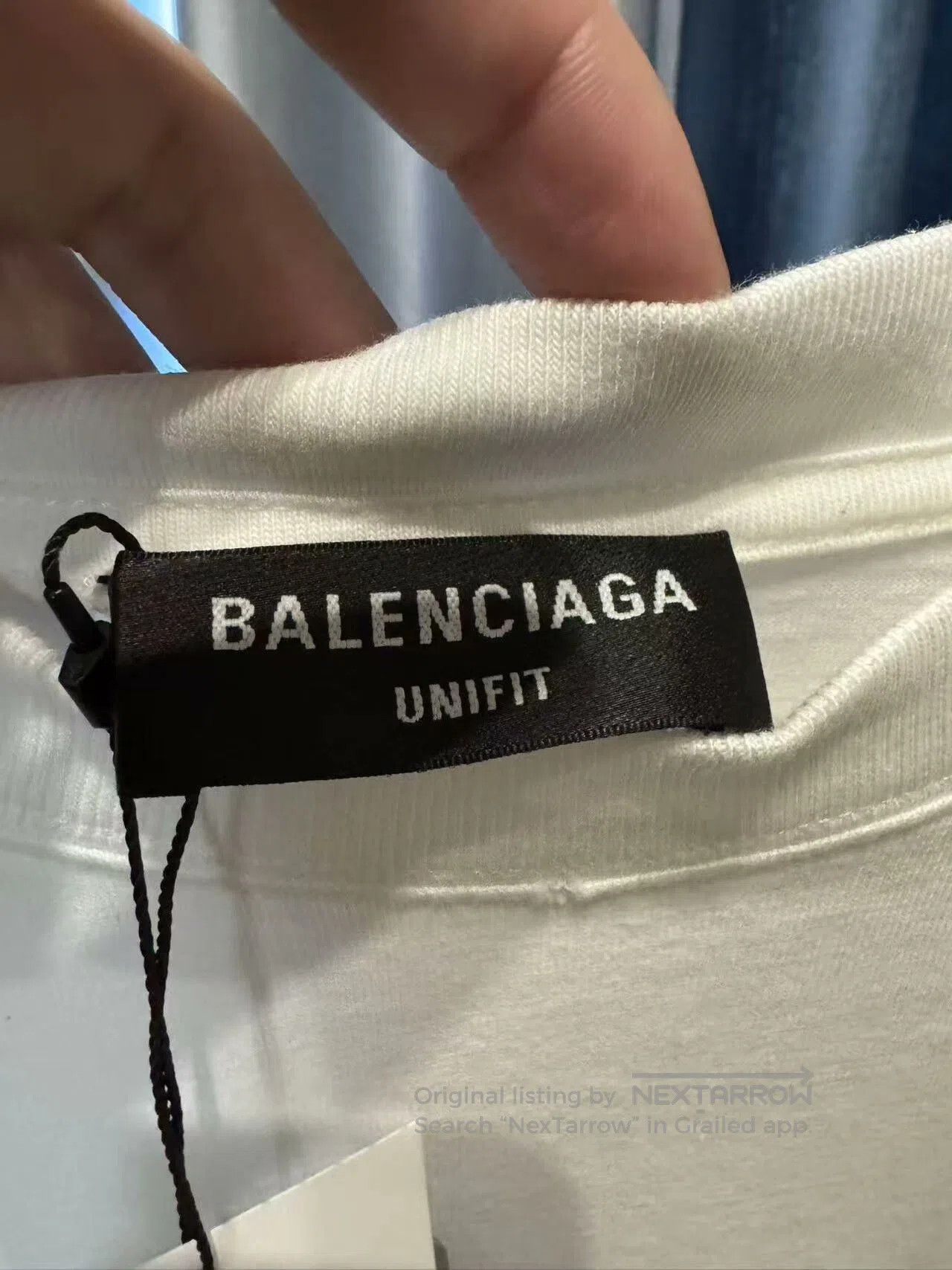 Balenciaga Balenciaga SS22 Destroyed Short Sleeve Tee. Size US XXS / EU 40 - 2 Thumbnail