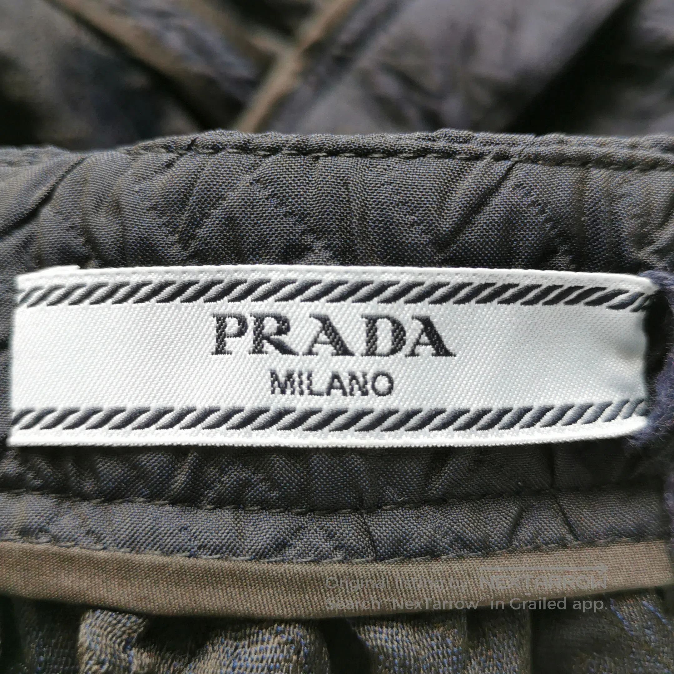 Prada Prada Solid Color Midi Skirt in Size S . Size 23" - 4 Thumbnail