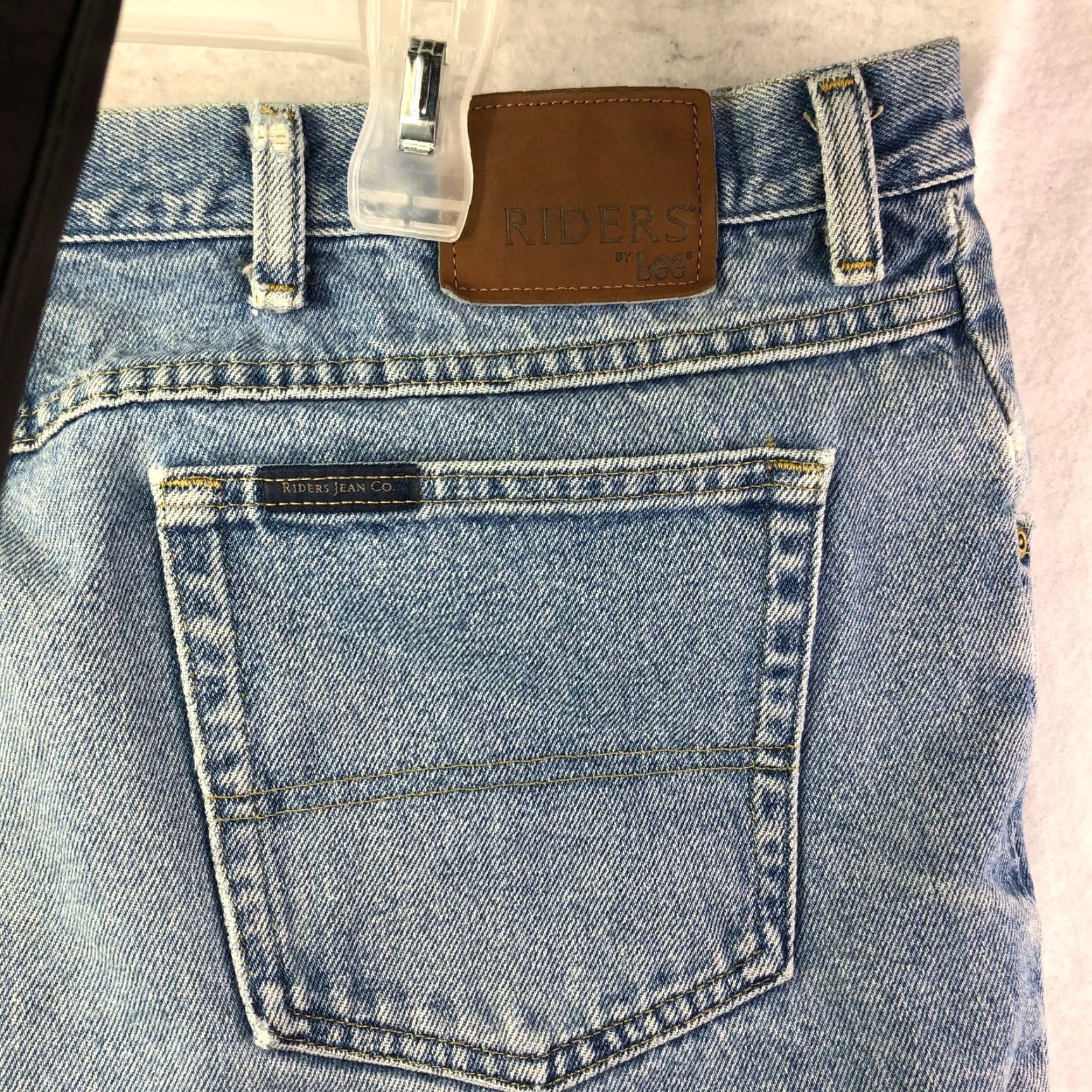 Vintage Riders Mens 42x30 Jeans Mid Rise Straight Leg Light Wash Blue Denim Casual Regular Rise Mens Size US 42 / EU 58 - 6 Thumbnail