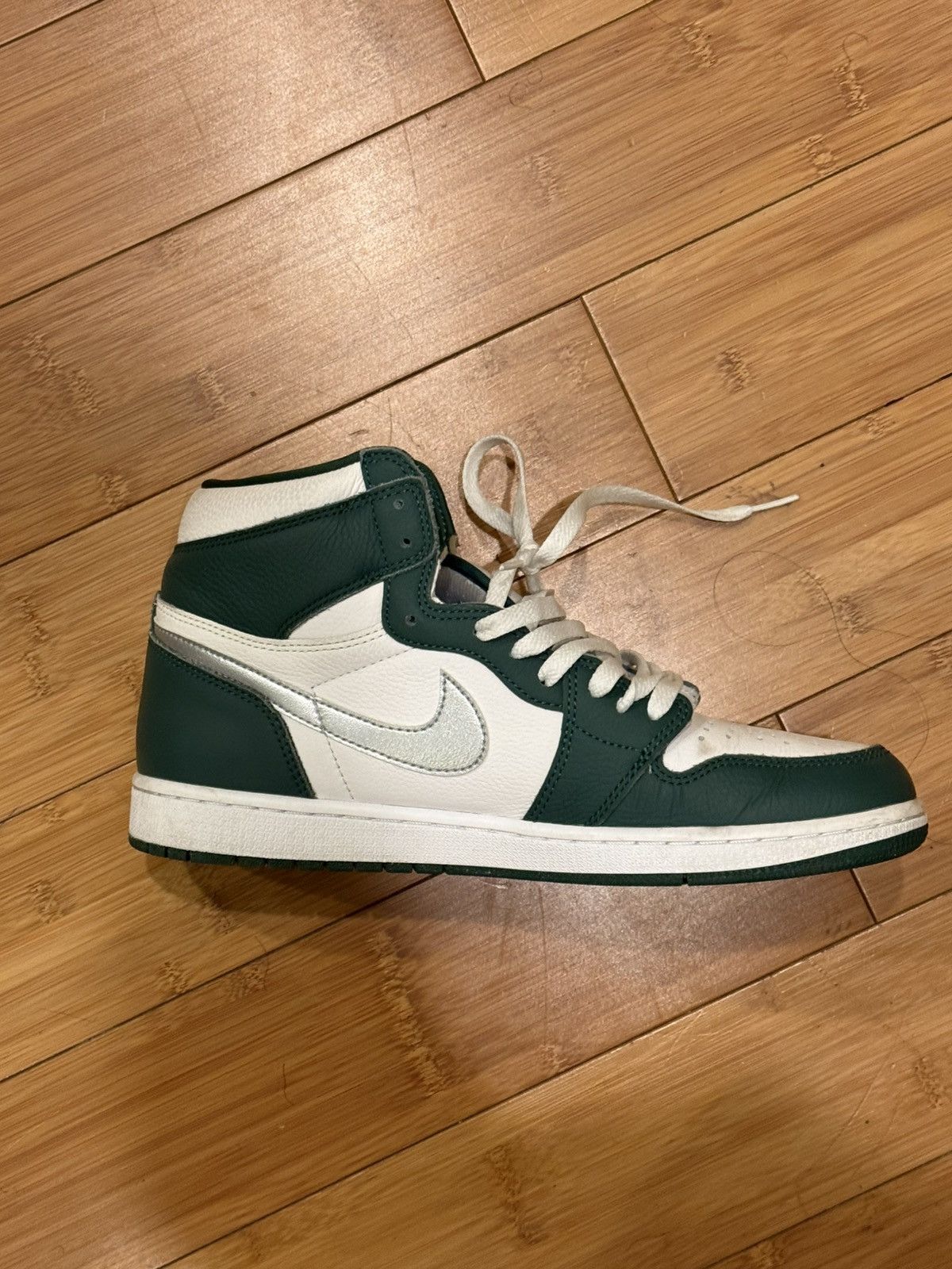 Jordan Brand Gorge Green Jordan 1 Size US 11 / EU 44 - 3 Thumbnail