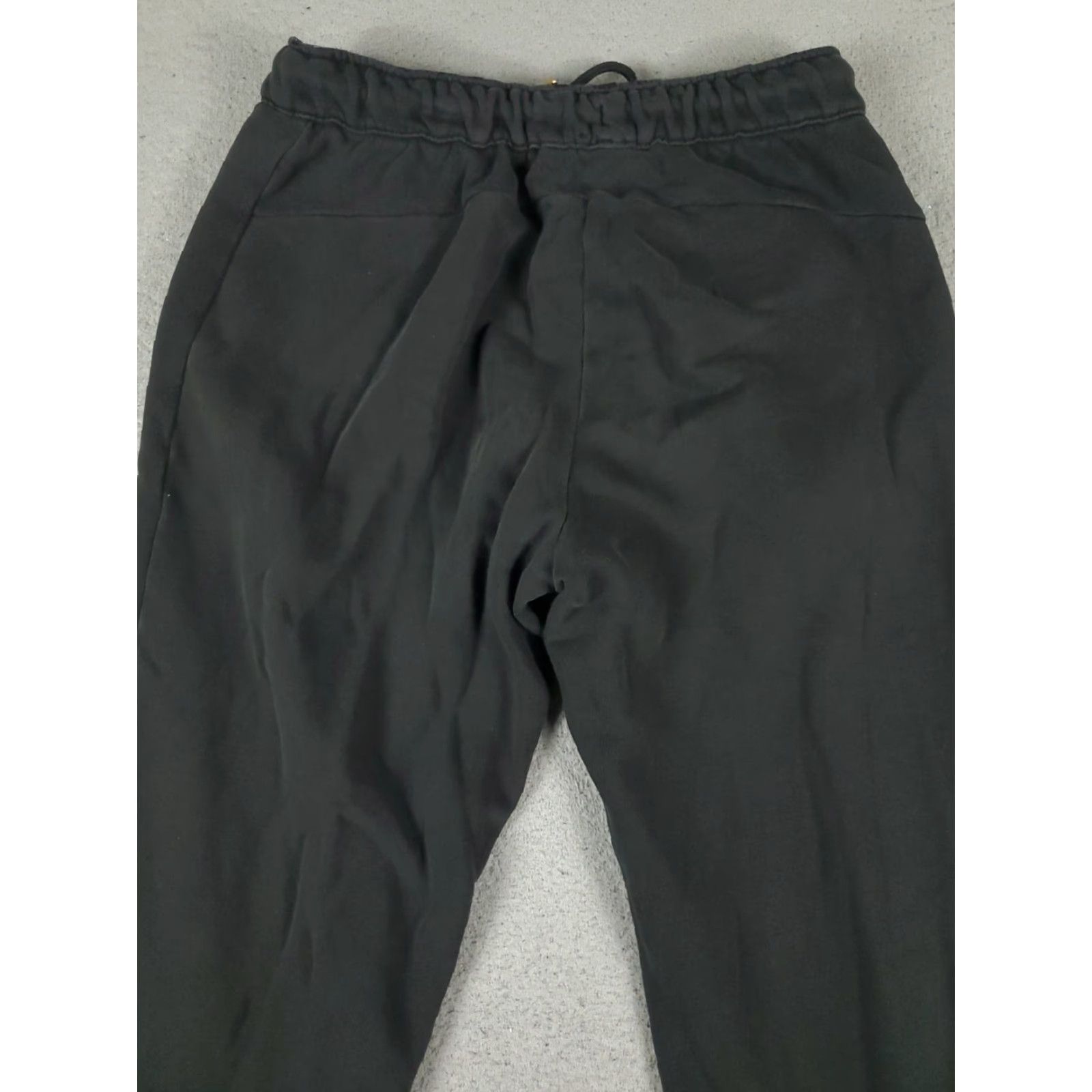 Puma PUMA Pants Men Regular Size M Black Sweatpants Style Joggers Casual Athletic track pants Size US 31 - 6 Thumbnail