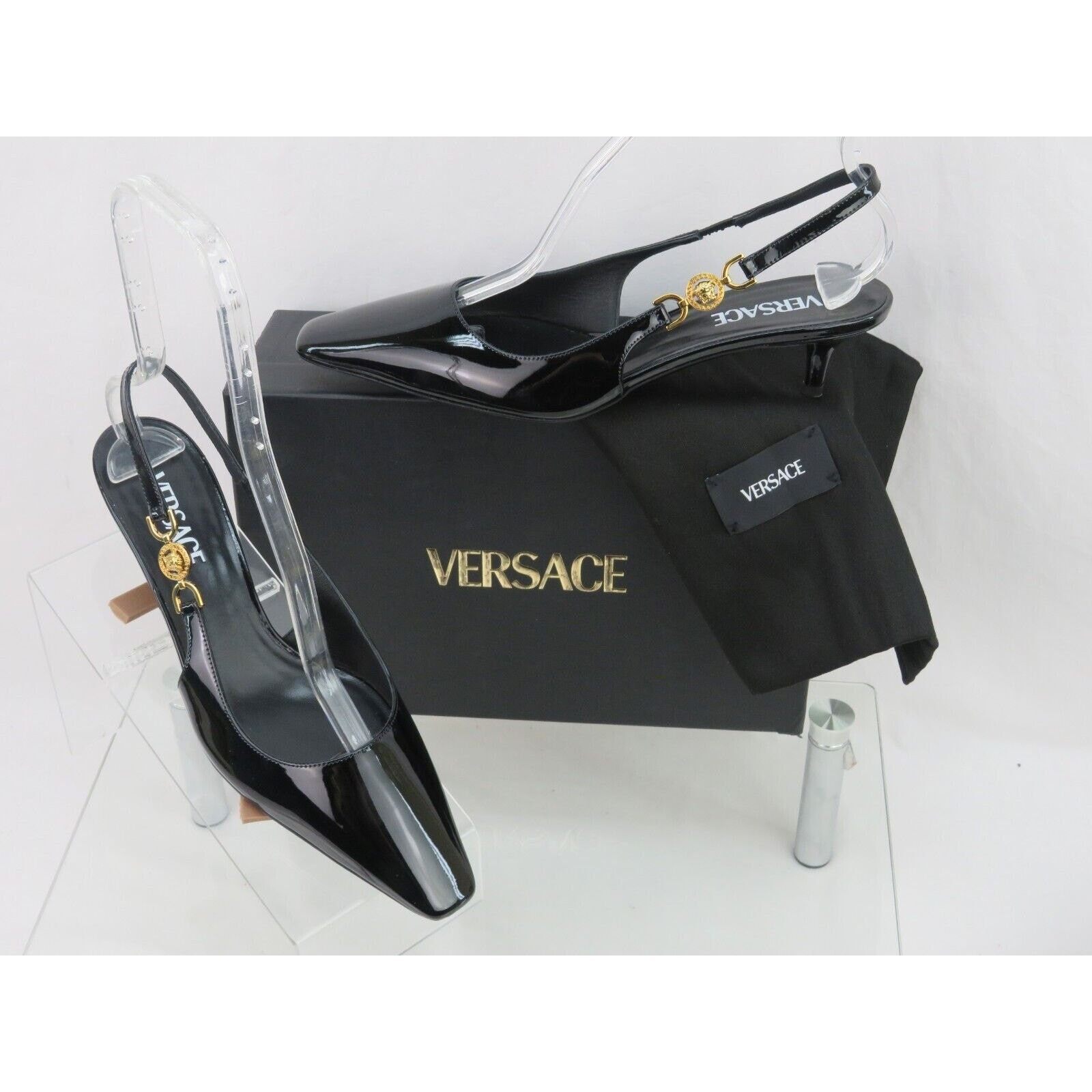 Versace VERSACE BLACK PATENT LEATHER GOLD MEDUSA SANDALS PUMPS 39.5 Size US 9.5 / IT 39.5 - 7 Thumbnail