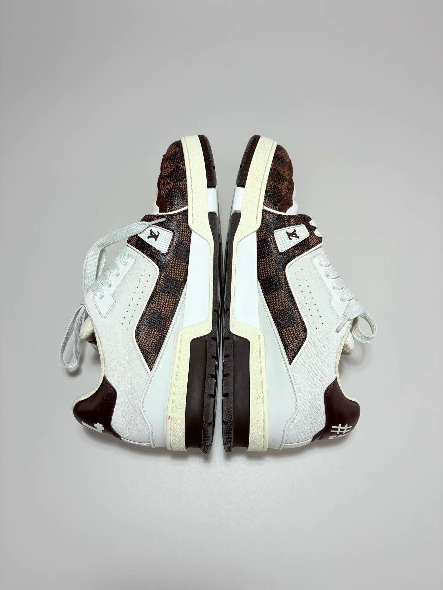 Louis Vuitton LV Trainer Damier Low-Top Sneakers K1 Size US 9 / EU 42 - 4 Thumbnail