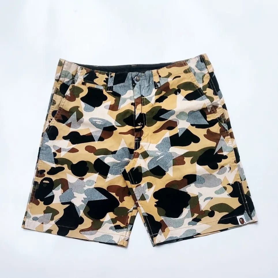 Bape BAPE 1st Camo Camo Yellow Short Pants Size US 31 - 1 Thumbnail