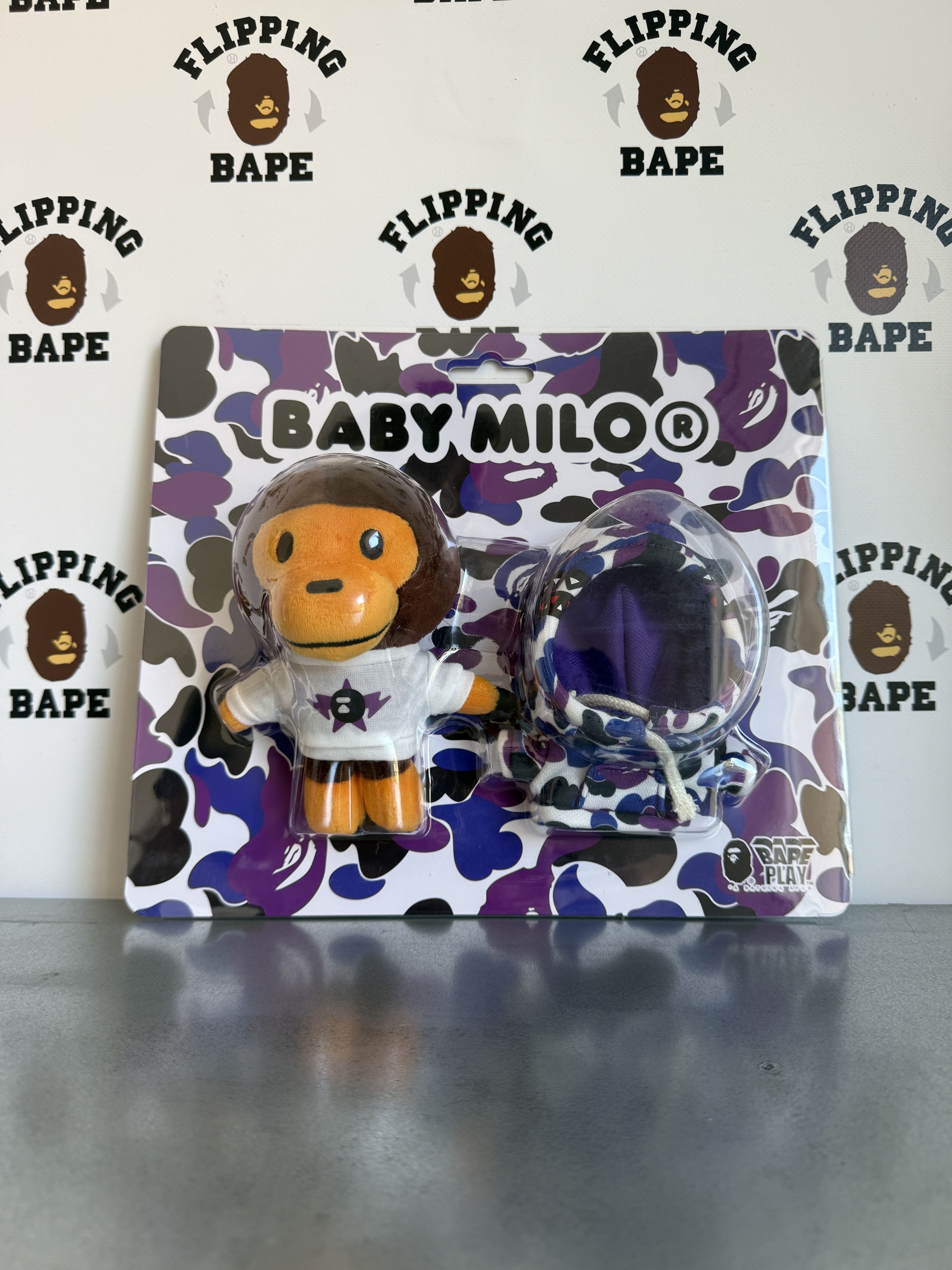 Bape BAPE STORE HONGKONG 20th ANNIVERSARY 1/64 MAZDA CAR Size ONE SIZE - 1 Thumbnail