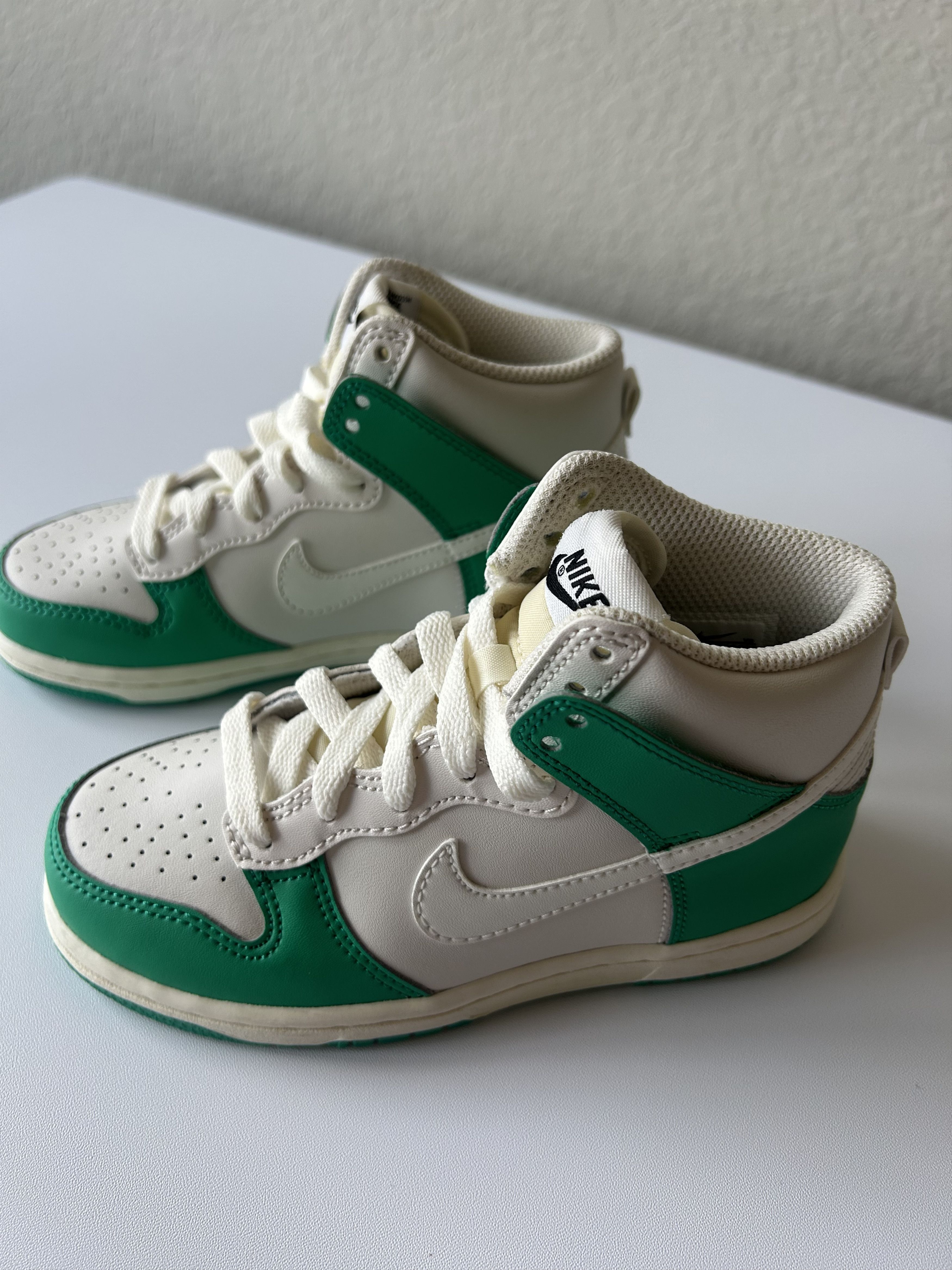 Nike Nike Dunk Kid's High Phantom Stadium Green/Brand New Size US 5 / EU 37 - 3 Thumbnail