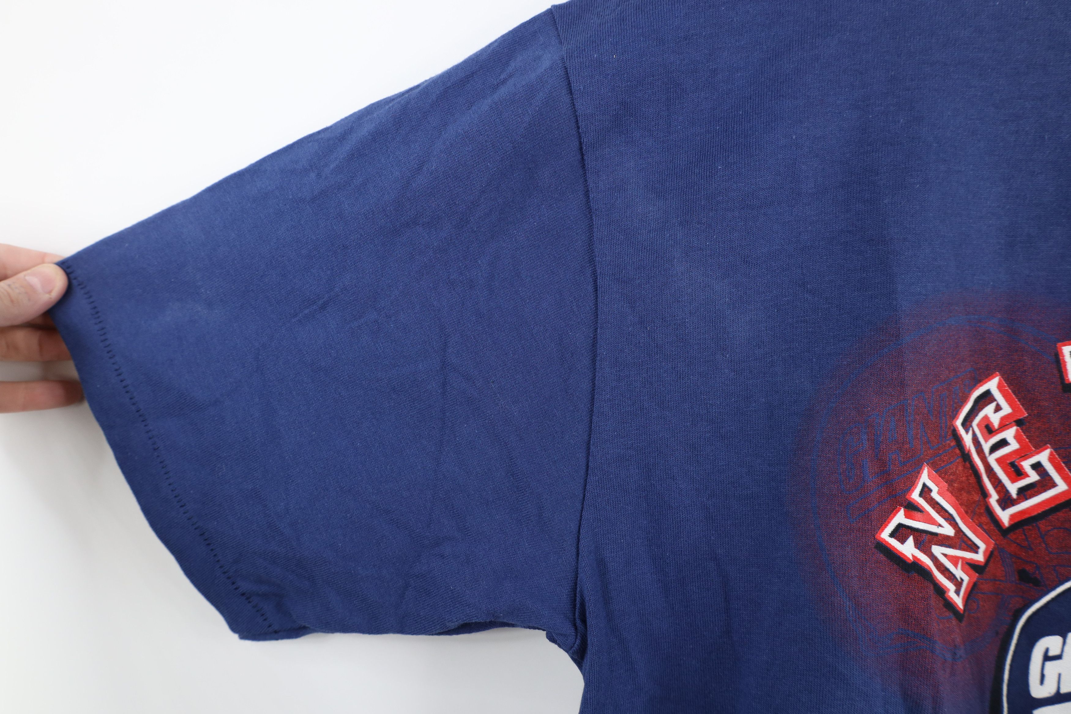 Vintage Deadstock Vintage 90s New York Giants Football T-Shirt USA Size US L / EU 52-54 / 3 - 8 Thumbnail