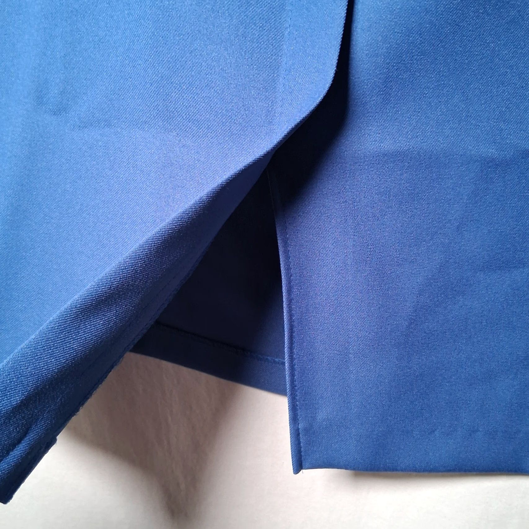 Vintage VINTAGE Cricket Lane Skirt Women Midi 16 Blue Polyester A-Line NOS 1980s Comfort Motion Regular Wool? Wait. Size 38" / US 16 / IT 52 - 6 Thumbnail