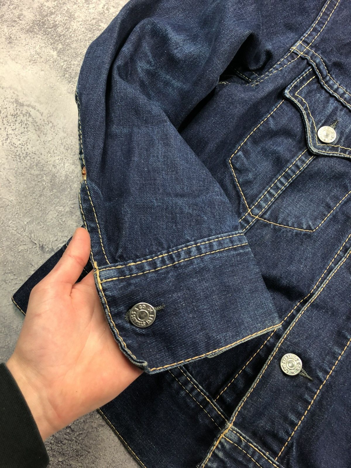 Levi's LEVIS Vintage Blue Denim Jacket Streetwear Faded Japanese Size L / US 10 / IT 46 - 8 Thumbnail