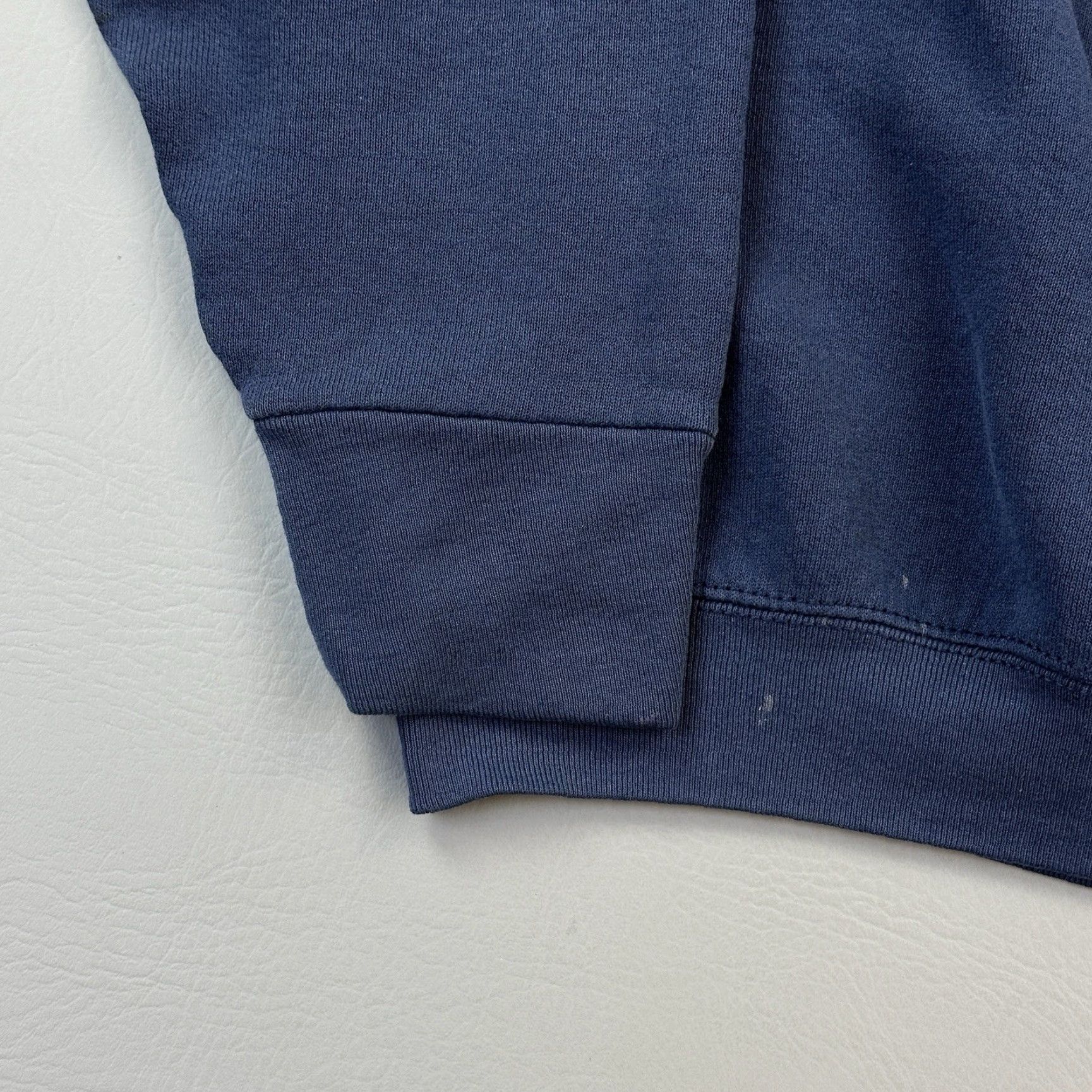Fruit Of The Loom VINTAGE Fruit of the Loom Sweatshirt Mens 2XL Charleston SC Pullover USA Made Size US XXL / EU 58 / 5 - 2 Thumbnail