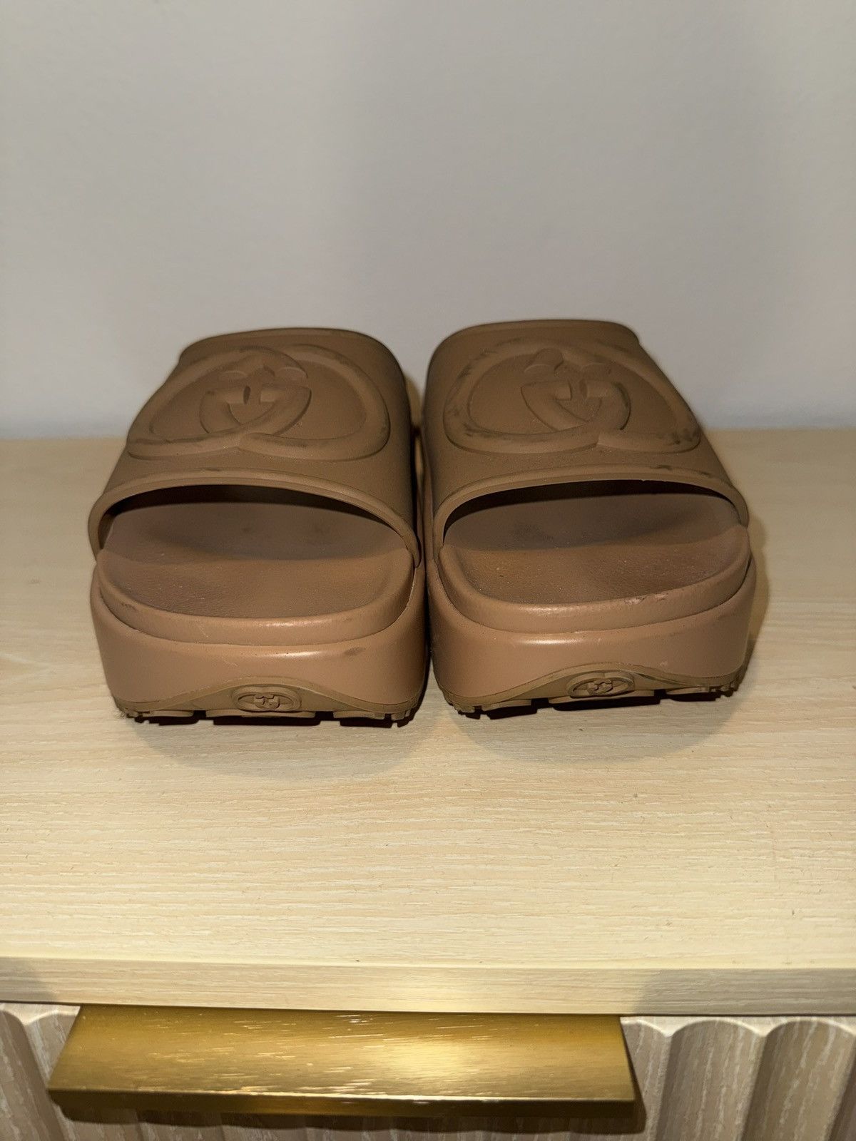 Gucci Gucci GG Oversize Slide Sandal Size US 7 / IT 37 - 1 Thumbnail