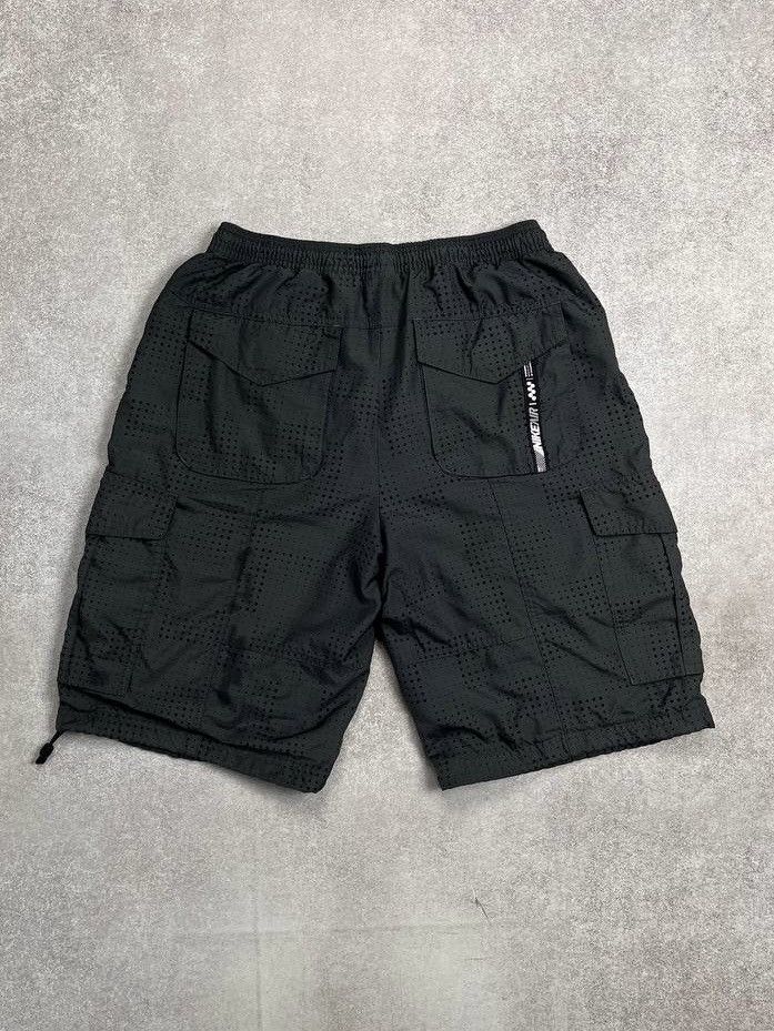Nike × Vintage Vintage Nike Cargo Nylon Shorts Y2K Jorts M Size US 32 / EU 48 - 4 Thumbnail