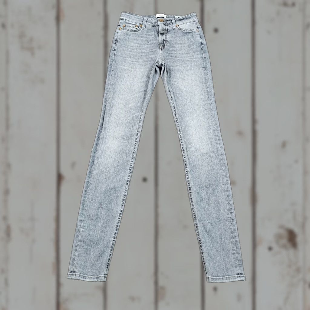 CLOSED VINTAGE Closed Jeans Women 24 Gray Skinny Mid Rise Denim 31in Inseam Italy 22x31 Slim Stretch Mens? Size 42" / US 20 - 1 Thumbnail