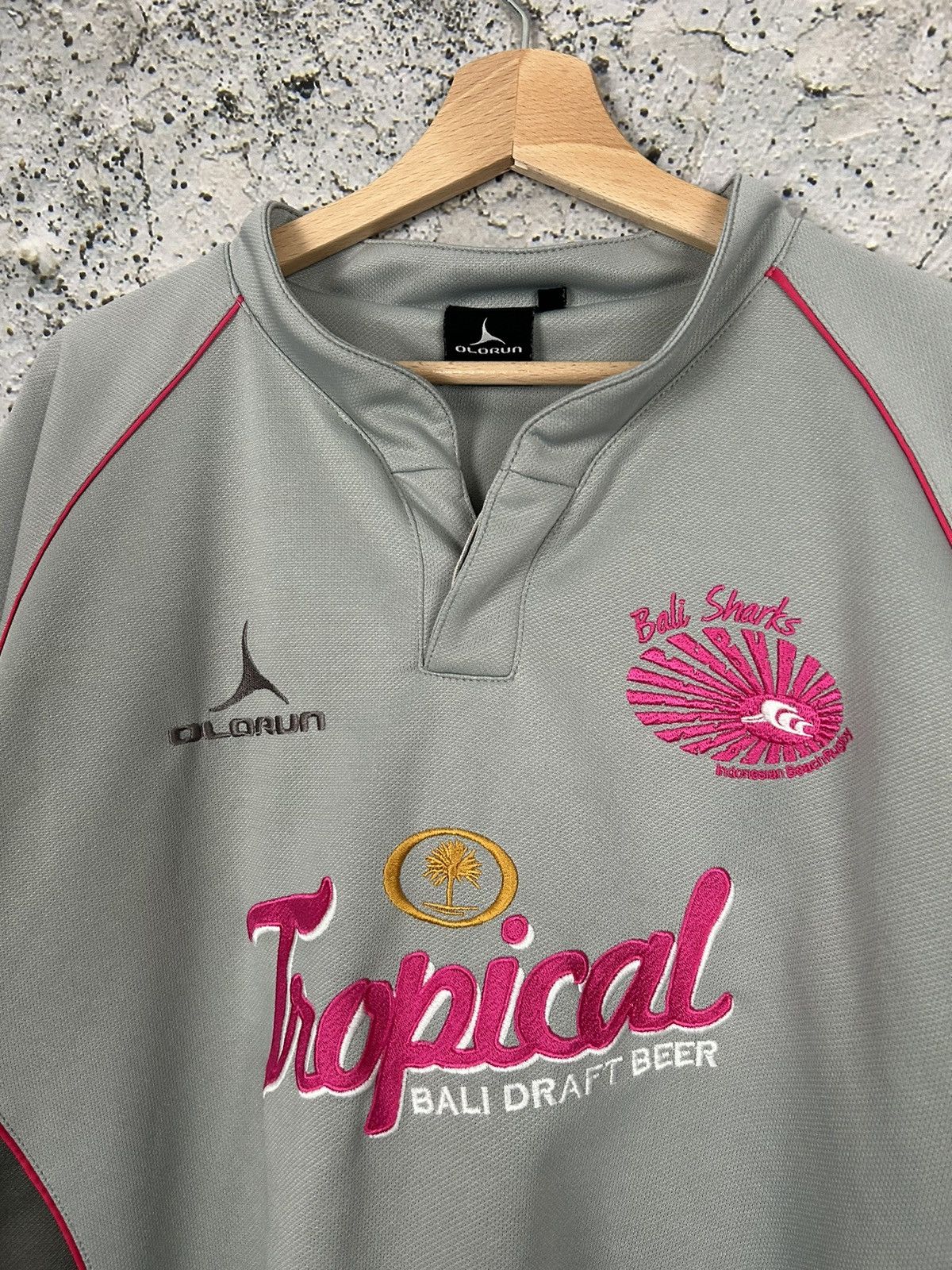 Vintage Vintage Bali Sharks Rugby Jersey Sportswear Streetwear 90s Size US XL / EU 56 / 4 - 3 Thumbnail