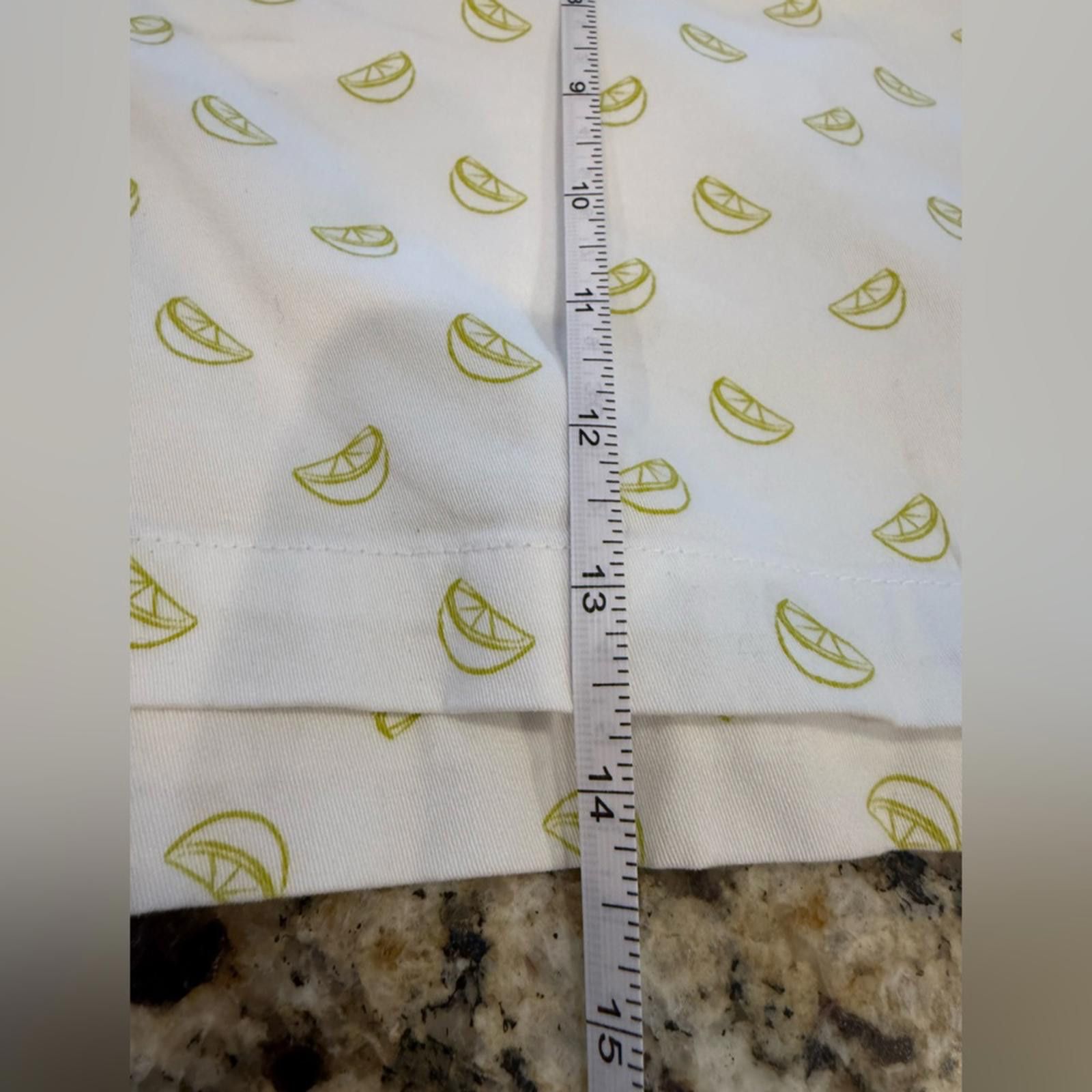 Other Juniper + Lime lime novelty print shorts plus SZ 14 Size 36" / US 14 / IT 50 - 11 Thumbnail