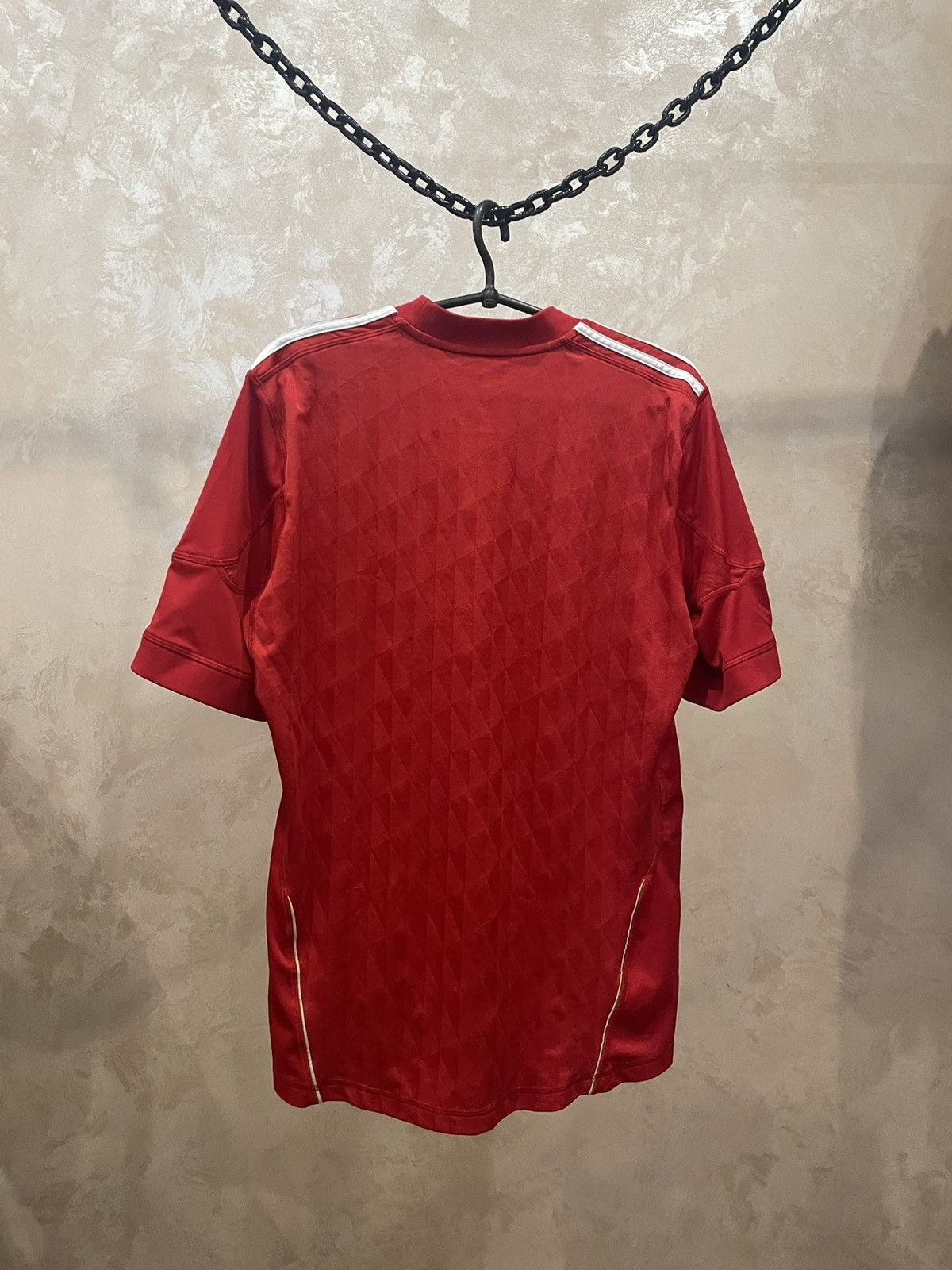Adidas Adidas x Liverpool Home Football Shirt – Iconic Red Jersey Size US M / EU 48-50 / 2 - 3 Thumbnail