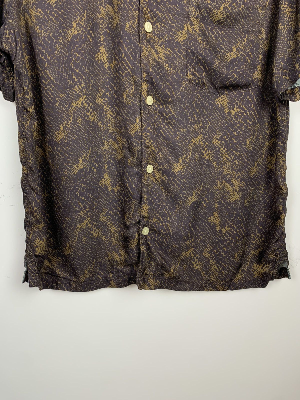 Allsaints Allsaints Caiman Shirt Relaxed Fit Snake Print Size XS S/S Size US XS / EU 42 / 0 - 3 Thumbnail