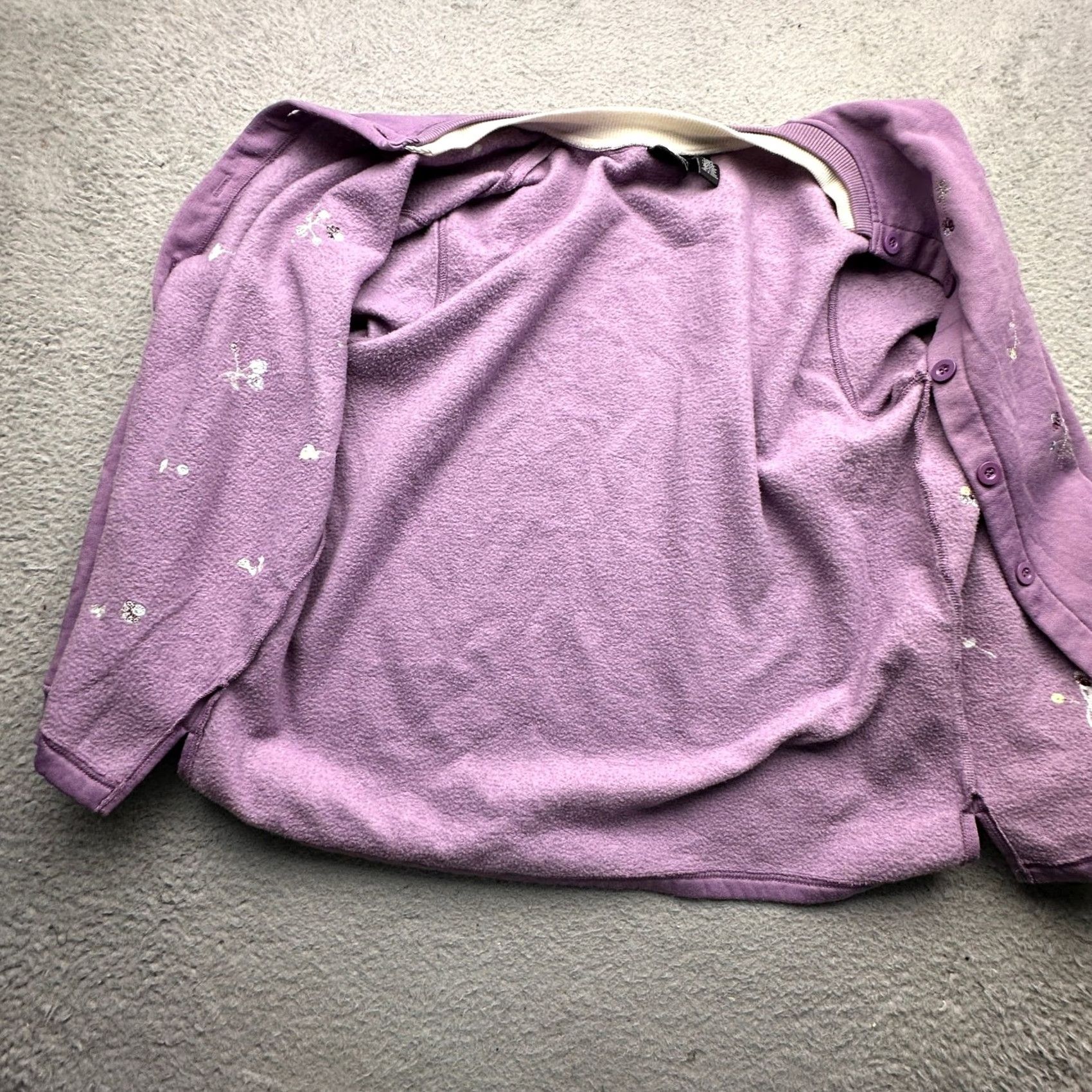 Vintage VINTAGE Bobbie Brooks Cardigan Sweatshirt Sweater Women XL Purple Floral Embroidered Button Crew Neck Long Sleeve Size XL / US 12-14 / IT 48-50 - 7 Thumbnail