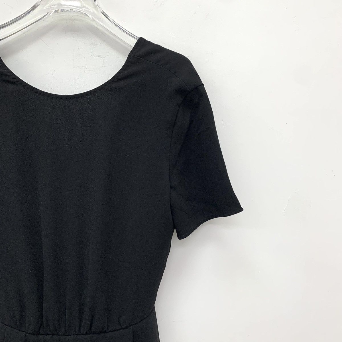 Max Mara Max Mara Hollow Out Open Back Short Sleeve Jumpsuit K26WX Size 26" / US 2 / IT 38 - 3 Thumbnail