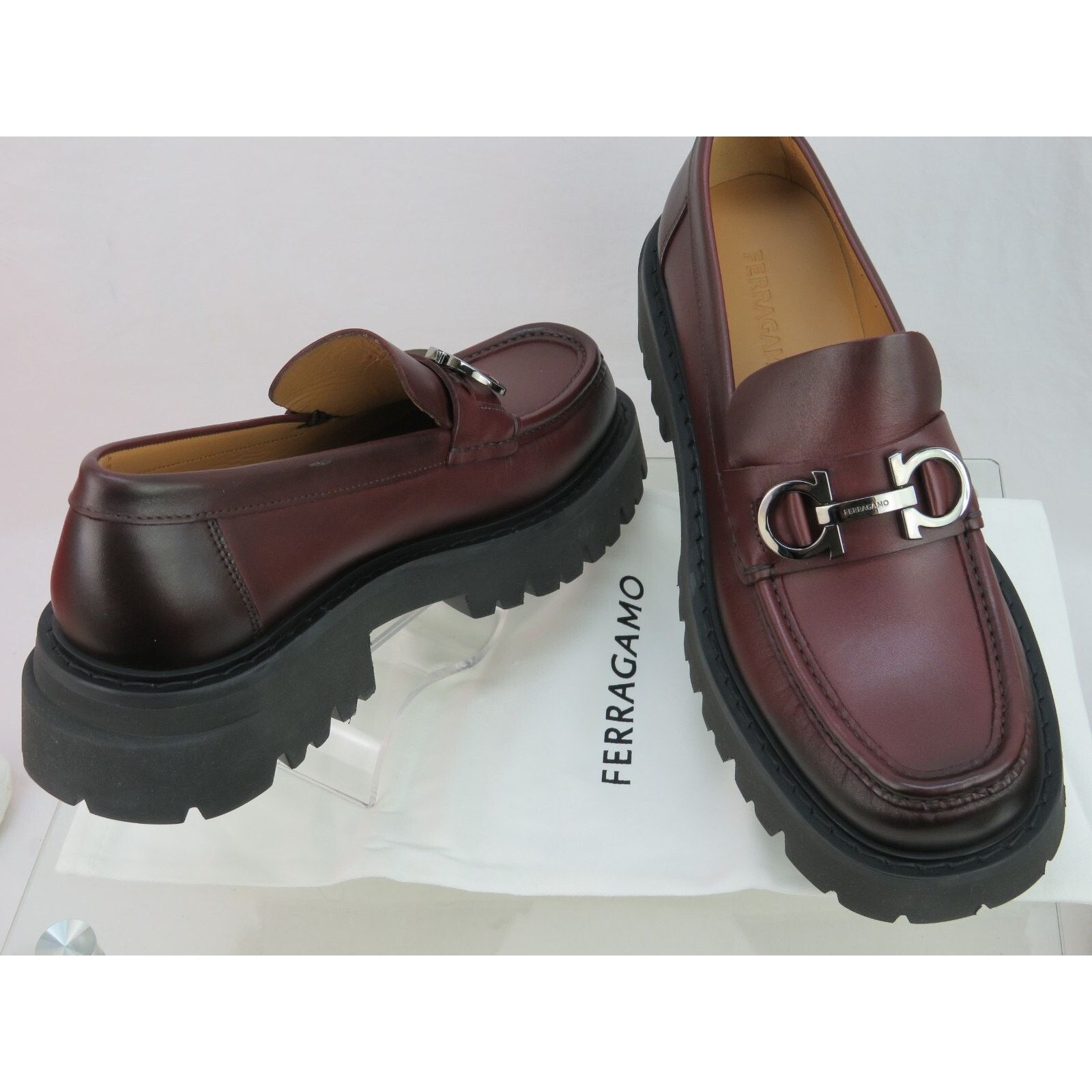 Salvatore Ferragamo FERRAGAMO BURGUNDY LEATHER FLORIAN LUG GANCINI LOAFERS 12 Size US 12 / EU 45 - 7 Thumbnail