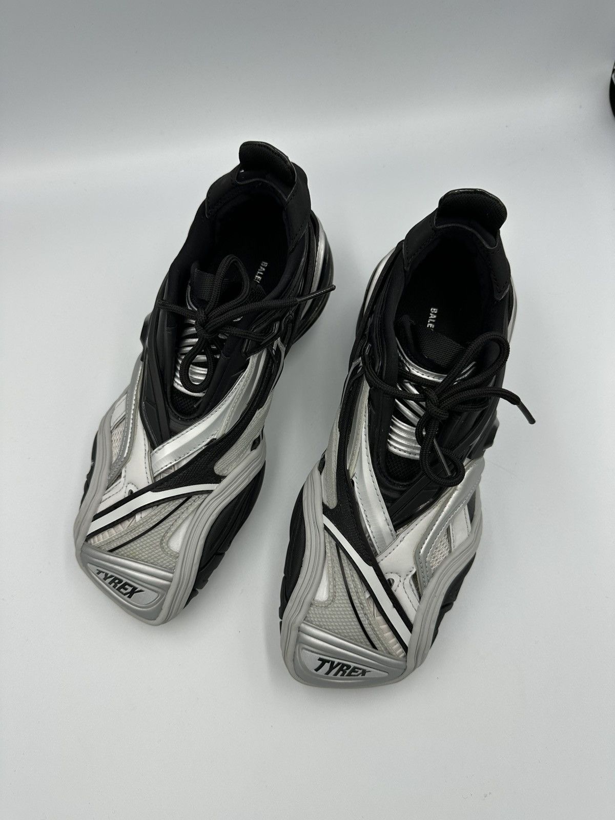 Balenciaga Balenciaga Pyrex Sneakers Size US 6 / EU 39 - 4 Thumbnail