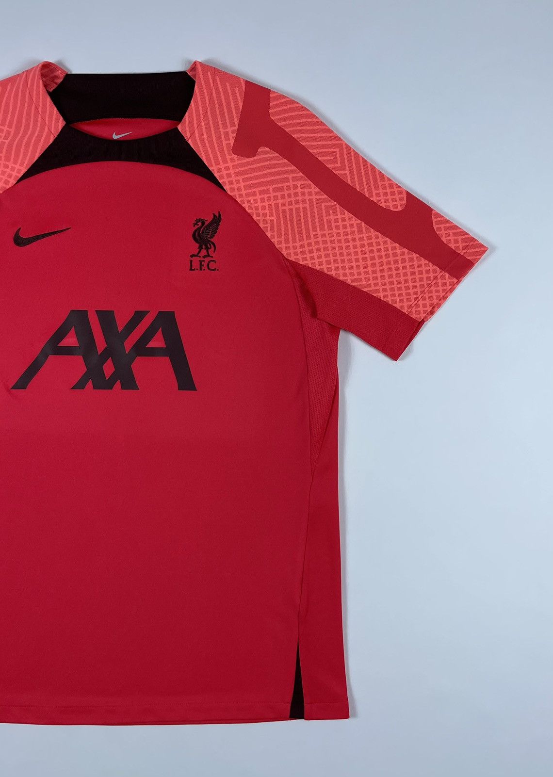 Nike Nike Liverpool FC Kit 2022/2023 Soccer Jersey Football Tee Size US M / EU 48-50 / 2 - 2 Thumbnail