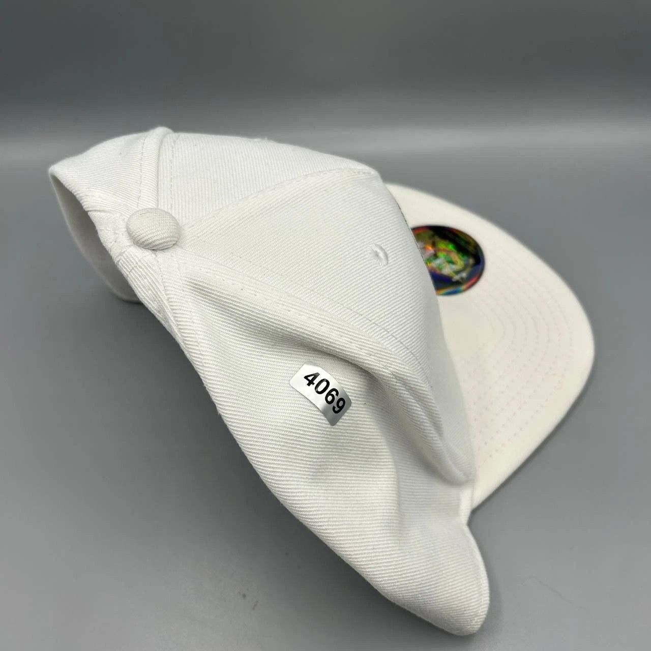 Jordan Brand Air Jordan Paris Saint Germain Hat Men White Snap Back Cap Size ONE SIZE - 9 Thumbnail