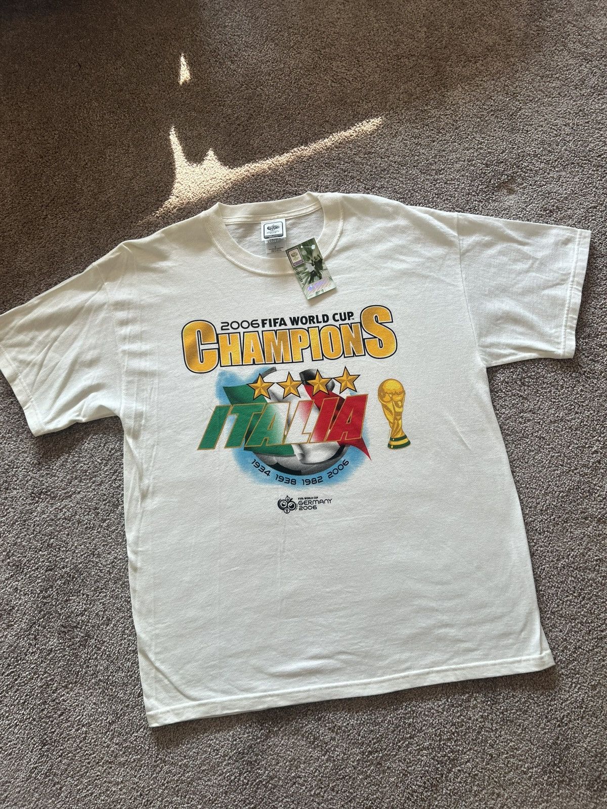 Vintage 2006 Fifa World Cup Champions Italia Tee NEW Size US L / EU 52-54 / 3 - 2 Thumbnail