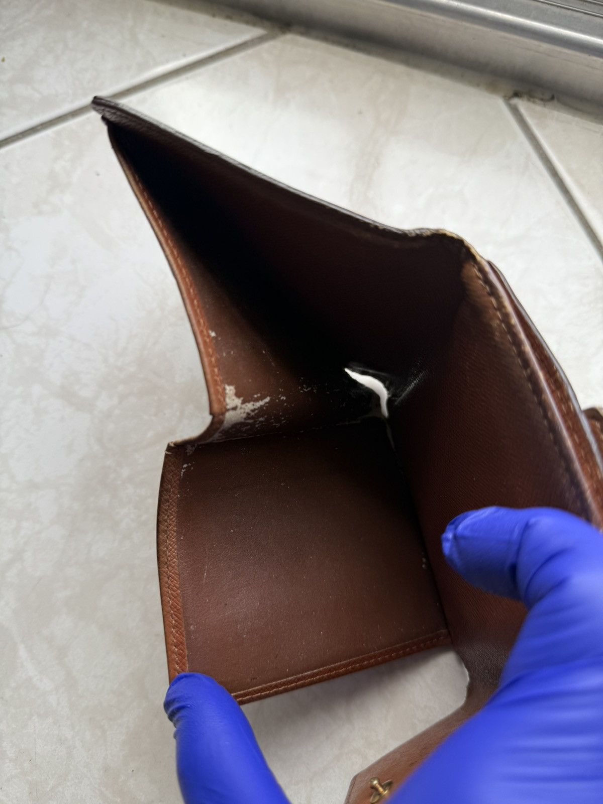 Louis Vuitton Louis Vuitton Women’s Wallet Size ONE SIZE - 5 Thumbnail
