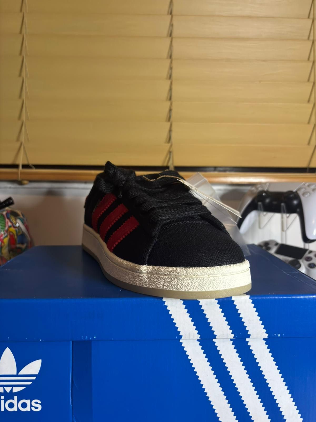 Adidas adidas Campus 00s TKO Core Black/Power Red Size US 10 / EU 43 - 2 Thumbnail