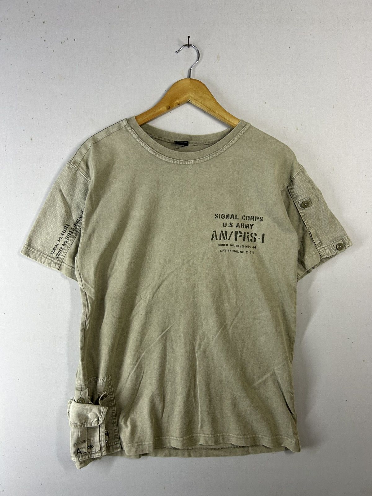 Avirex × Vintage Rare🔥 Tactical Pocket Avirex tees Size US L / EU 52-54 / 3 - 10 Thumbnail
