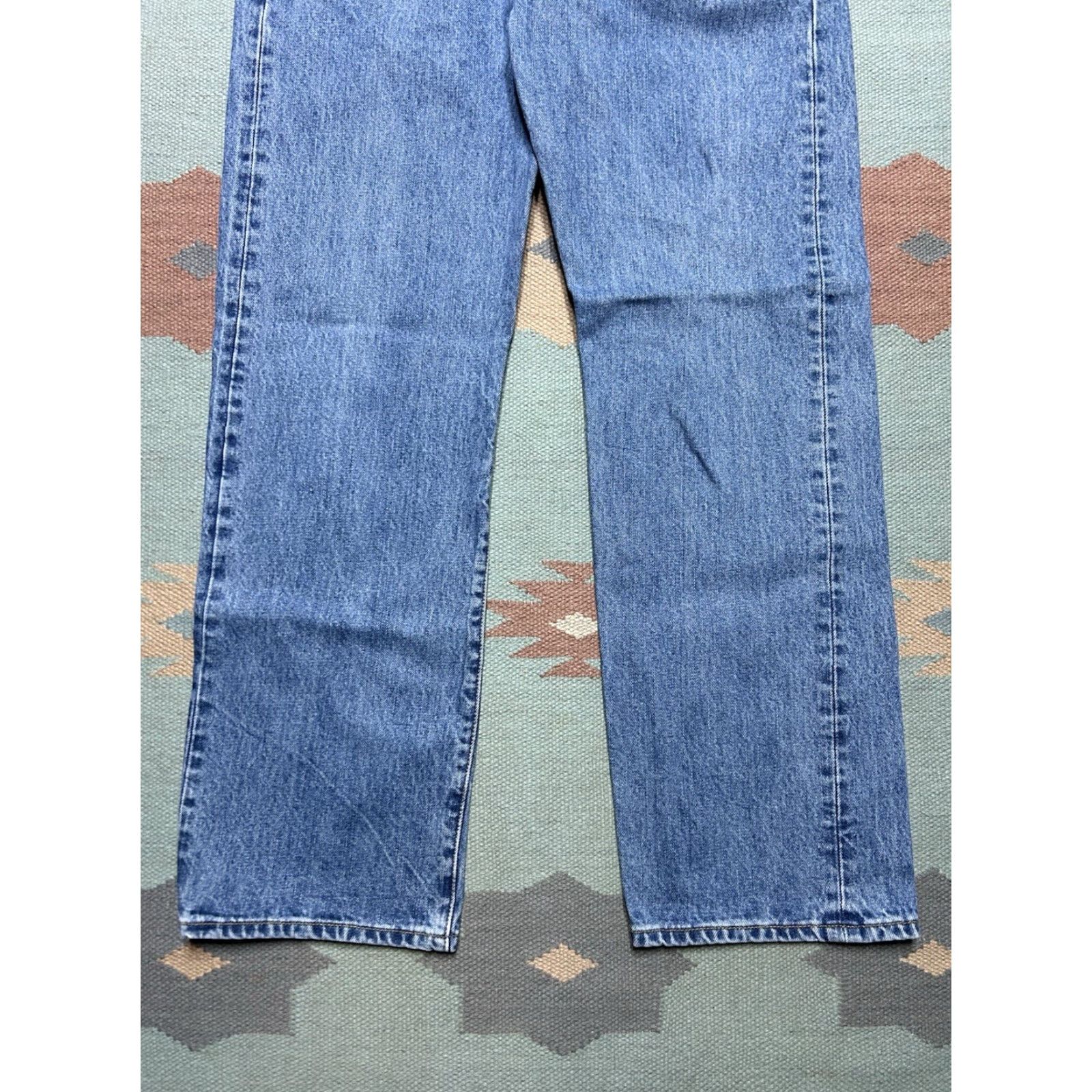 Levi's VINTAGE Levi’s 501 XX Jeans Straight Leg Men's 90s Medium Wash 32x31 Blue Button Fly 501XX Casual Classic 90s Mens Size US 32 / EU 48 - 6 Thumbnail
