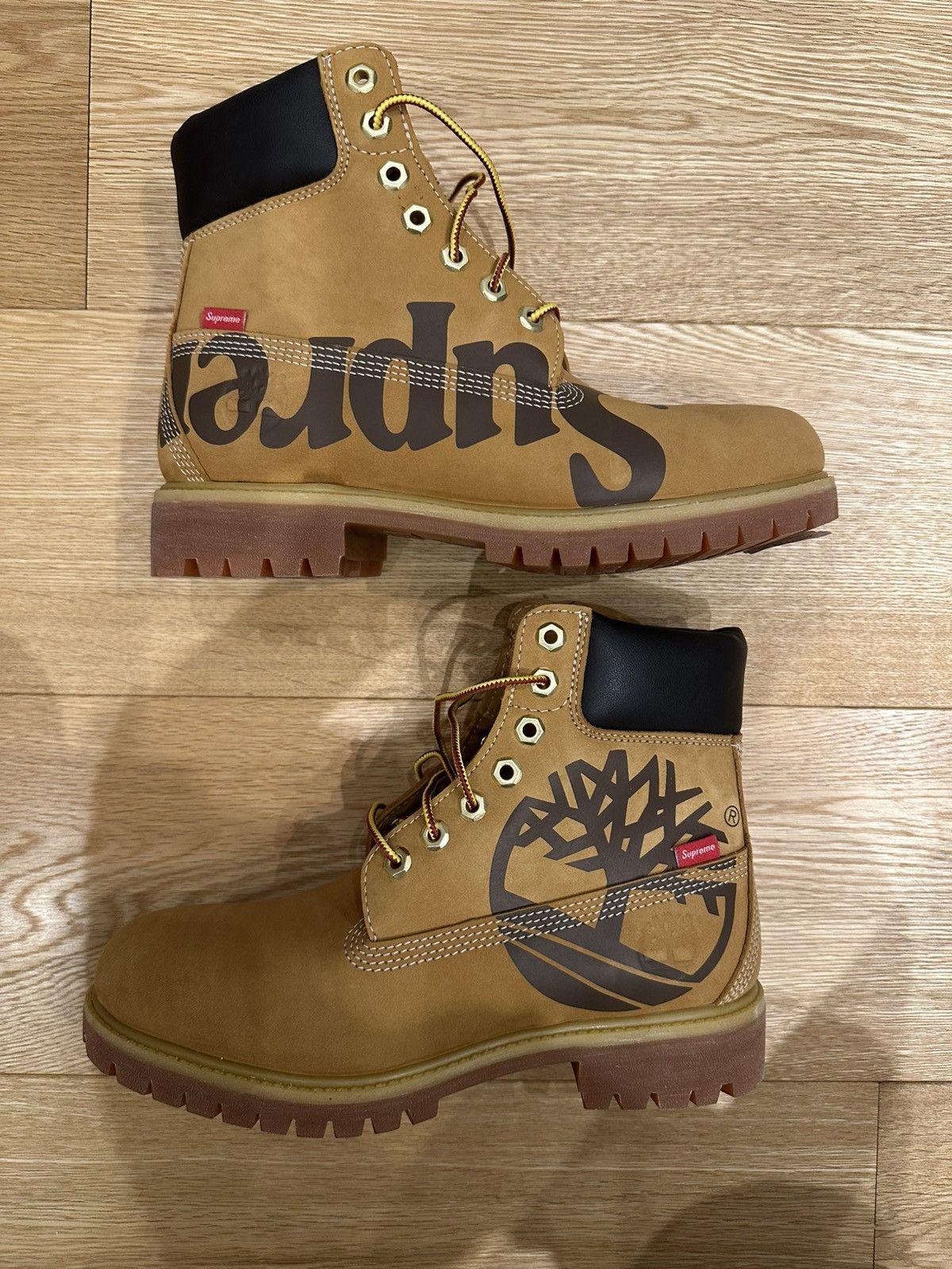 Supreme × Timberland Supreme x Timberland 6 Inch Big Logo Boots 