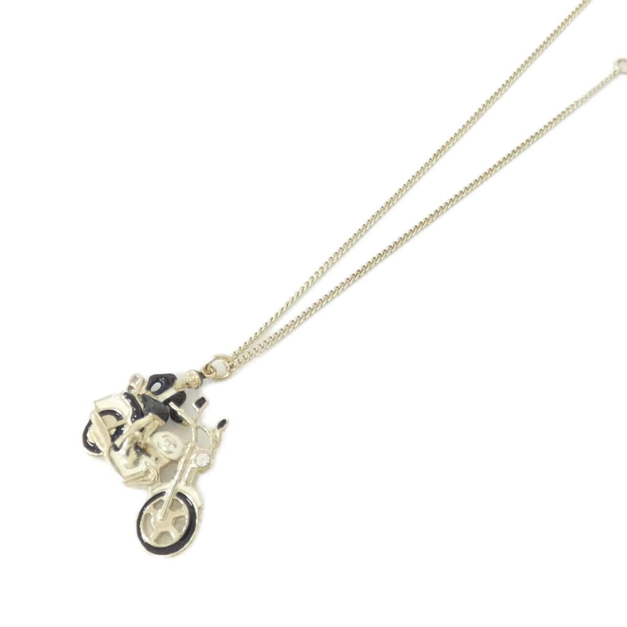 Chanel Chanel Chanel Necklace Metal Necklace DUTY FREE for USA Size ONE SIZE - 1 Thumbnail