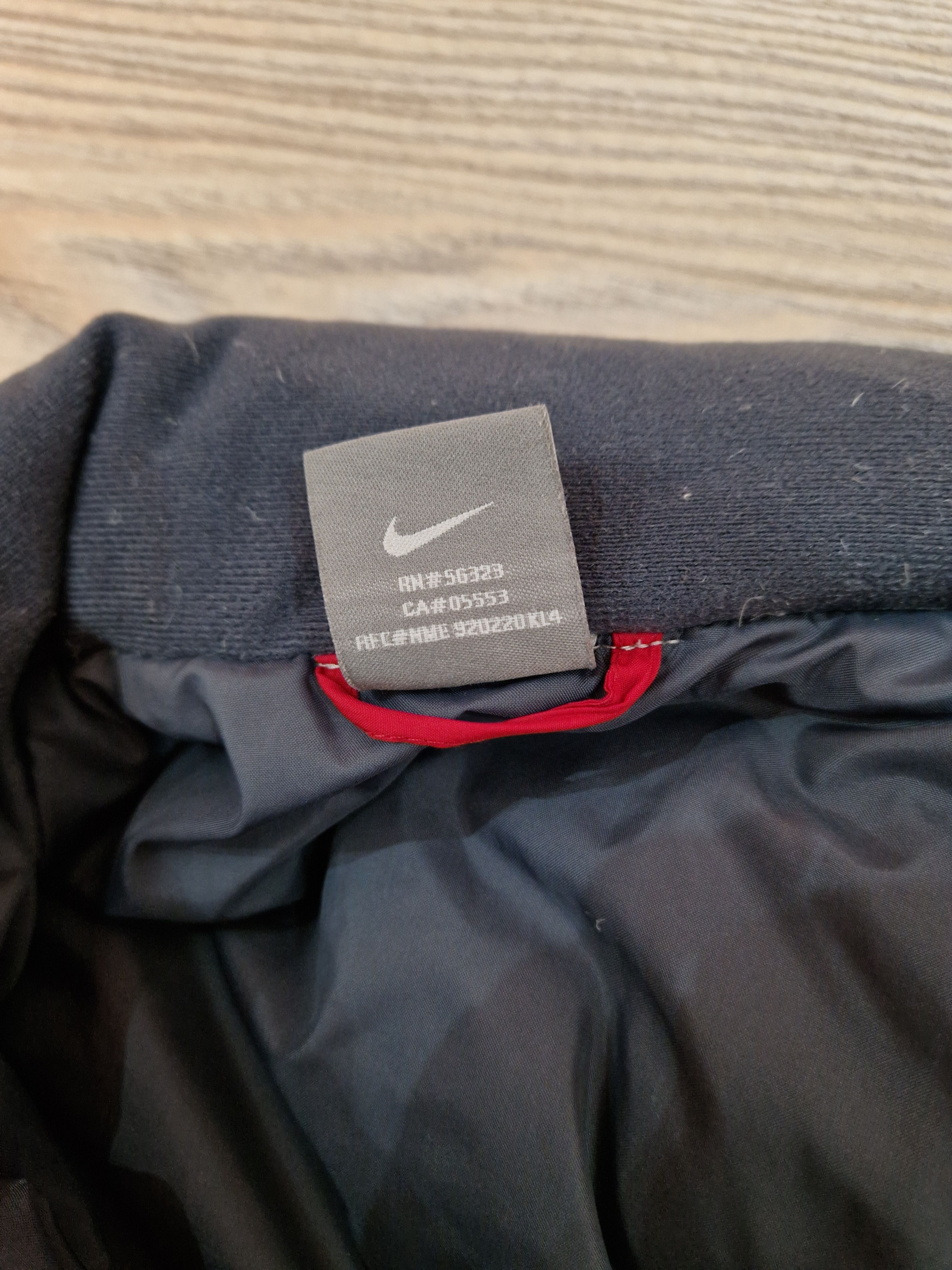 Nike NIKE RED VINTAGE VEST Size US XL / EU 56 / 4 - 4 Thumbnail