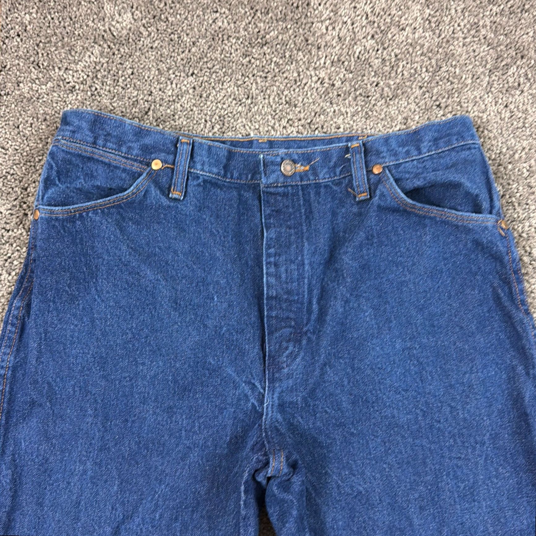 Wrangler VINTAGE Wrangler Jeans Mens 38 Straight Denim Blue Dark Wash 30 Inseam USA Wrangler 39912NV Jeans Size US 38 / EU 54 - 3 Thumbnail