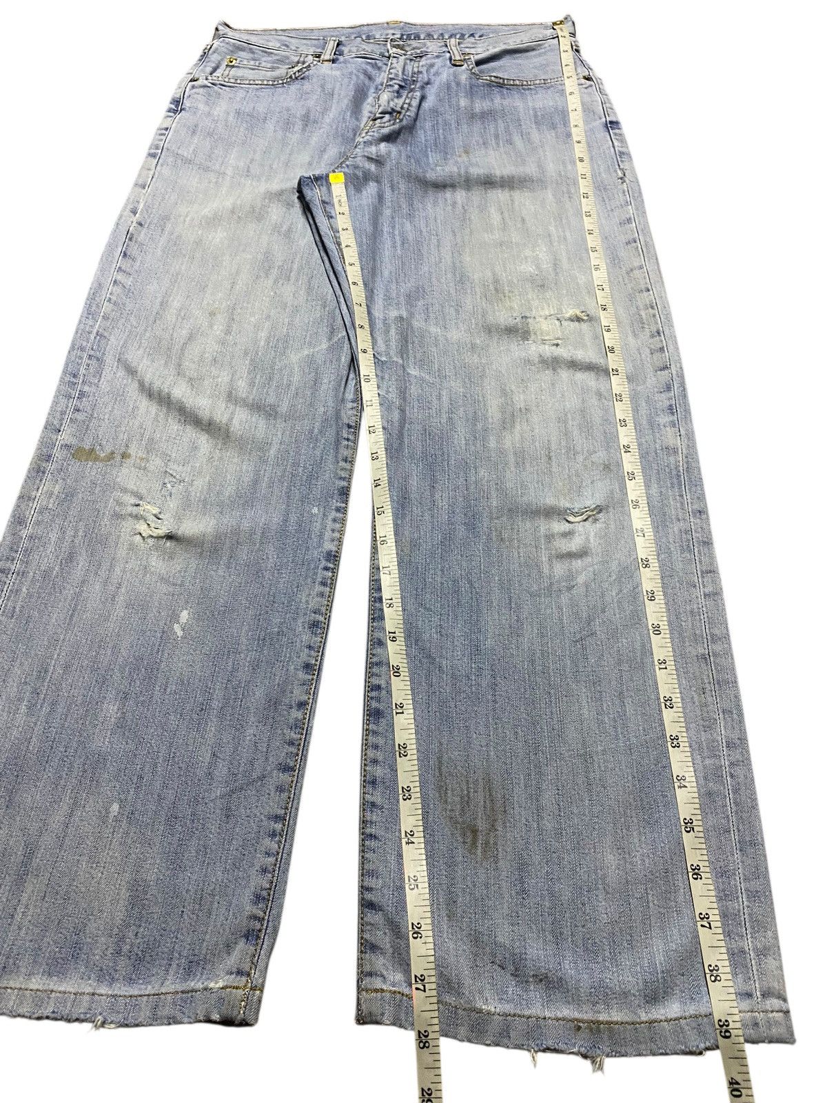Japanese Brand Vintage Japanese Brand Uniqlo Light Wash Baggy Jeans Size US 32 / EU 48 - 12 Thumbnail