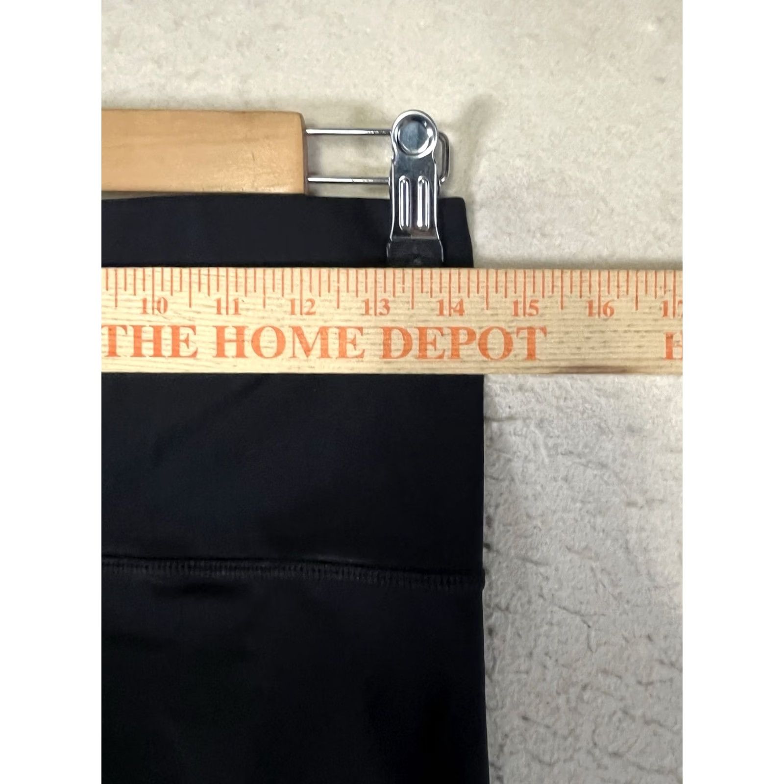 Vintage Elastique Athletics Black Compression Crop Leggings US Made Medium Women Size 32" / US 10 / IT 46 - 3 Thumbnail