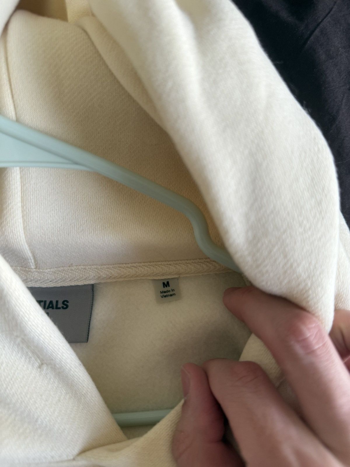 Essentials Essentials FOG Cream Hoodie Size US M / EU 48-50 / 2 - 4 Thumbnail