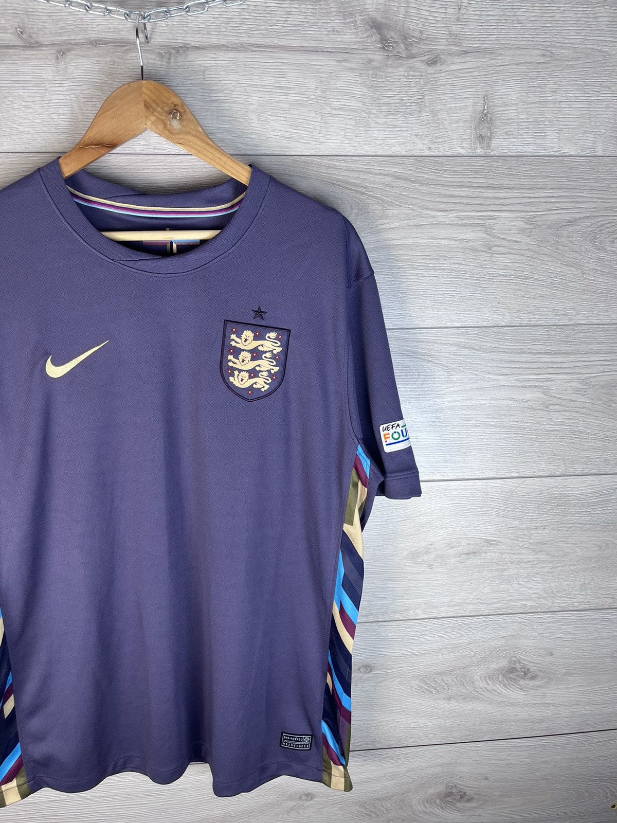 Nike Men’s football jersey Nike England 🏴󠁧󠁢󠁥󠁮󠁧󠁿 size Xl UEFA sport Size US XL / EU 56 / 4 - 3 Thumbnail