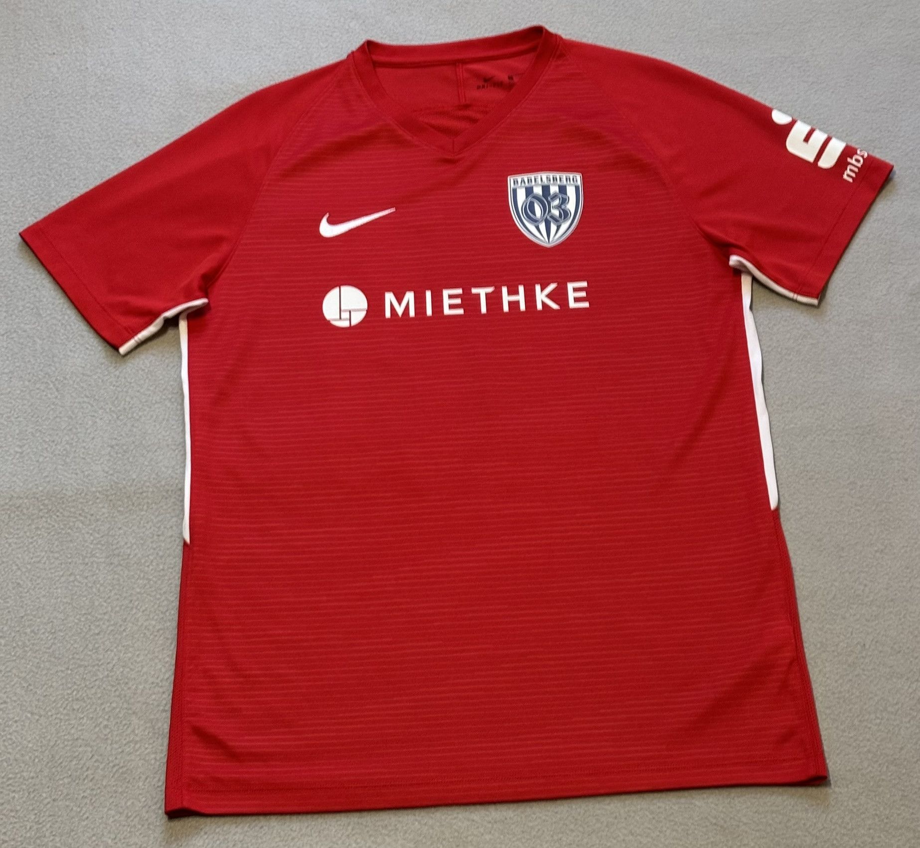 Nike SV Babelsberg 03 2021/2022 Berk #26 Nike Football Jersey Size US L / EU 52-54 / 3 - 6 Thumbnail