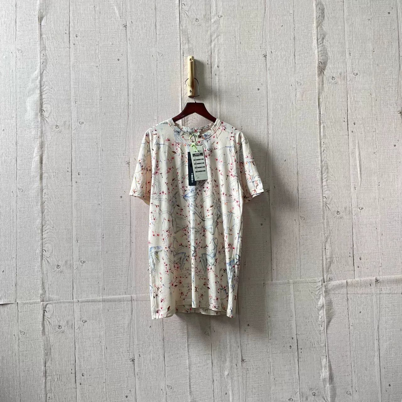 Dior Dior Hajime Sorayama Cherry Blossom Tee Size M / US 6-8 / IT 42-44 - 1 Thumbnail