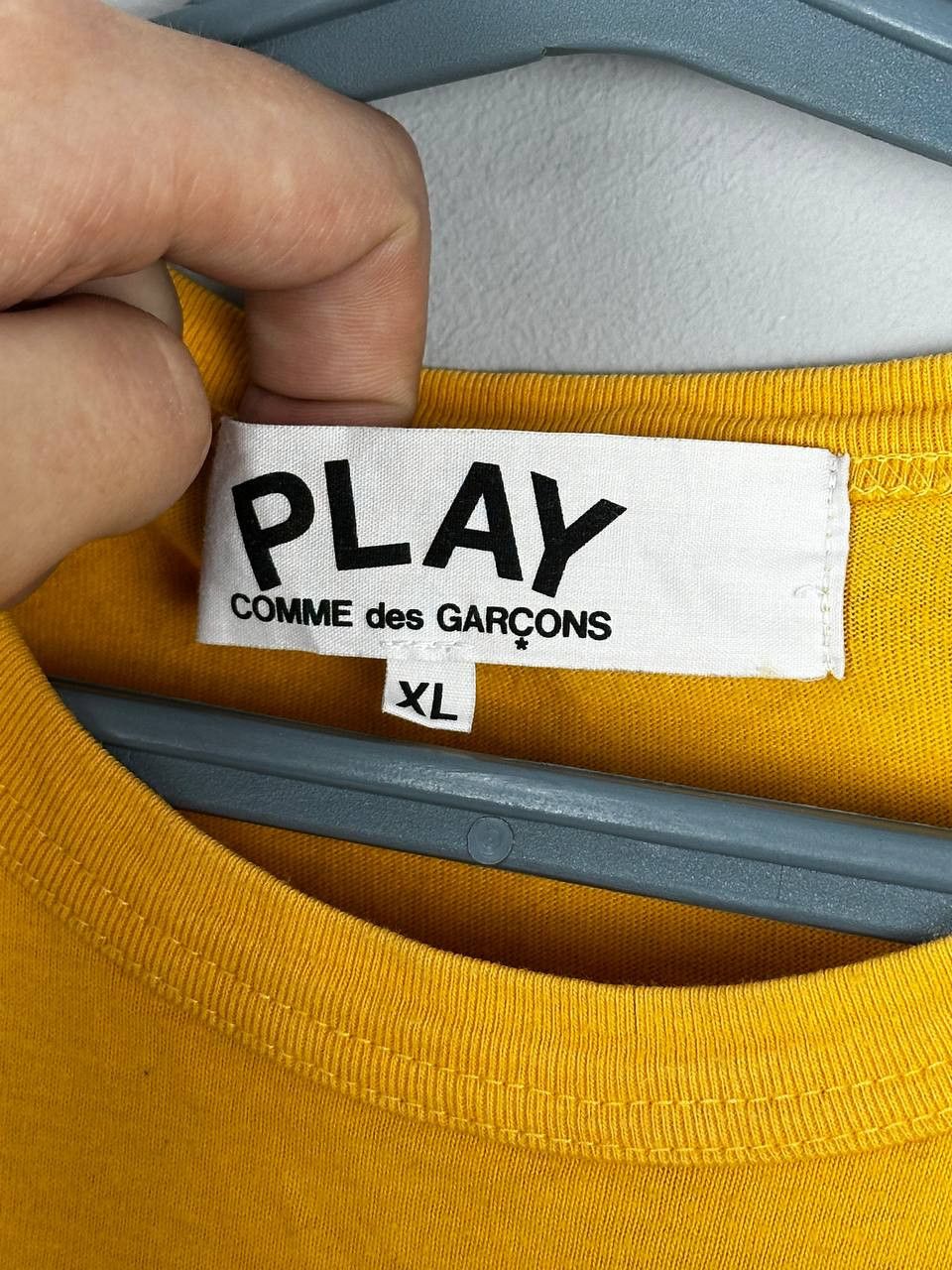 Comme des Garcons PLAY Comme des Garcons PLAY Heart Logo Streetwear T Shirt Size US XL / EU 56 / 4 - 5 Thumbnail