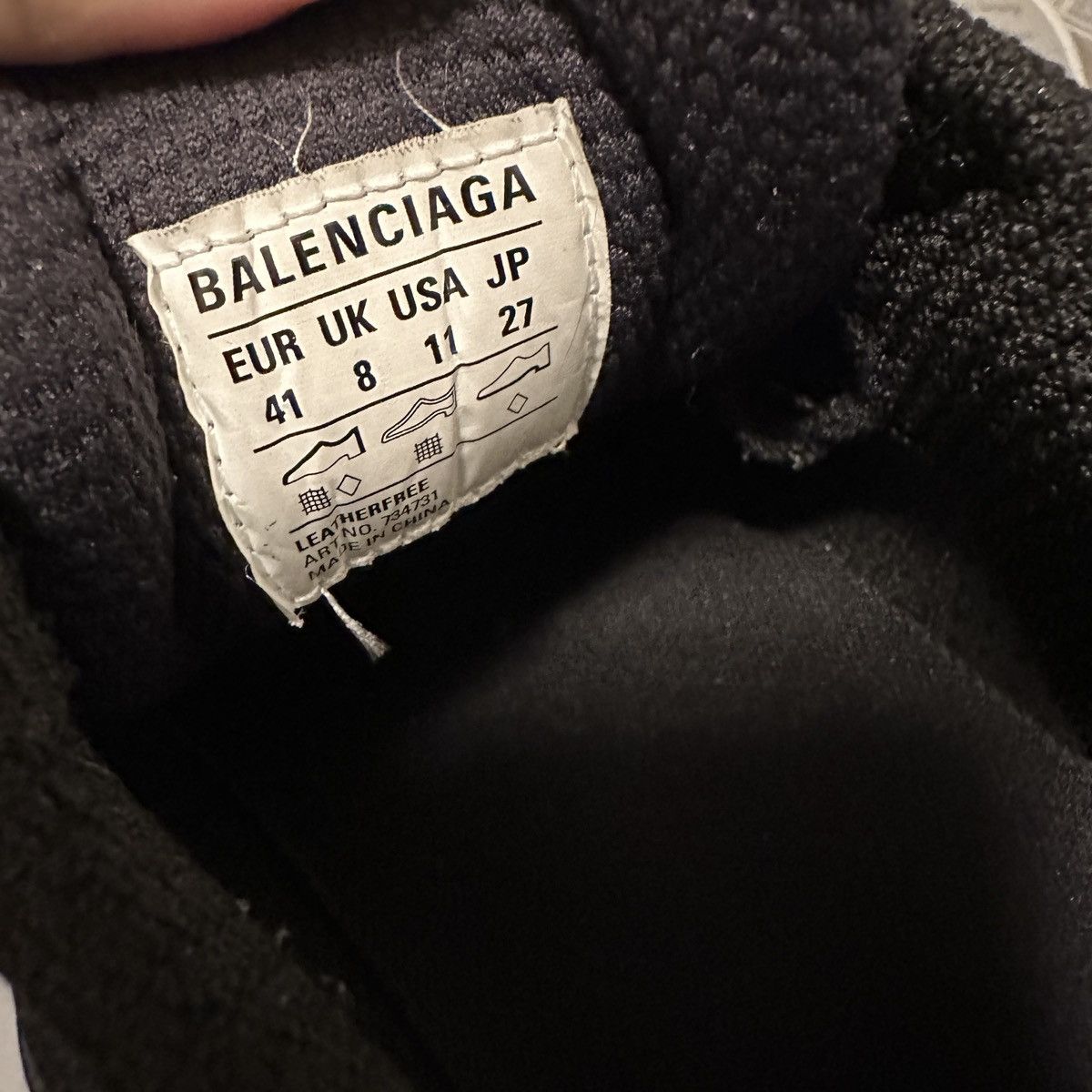 Balenciaga 3XL BLACK Size US 8 / EU 41 - 11 Thumbnail