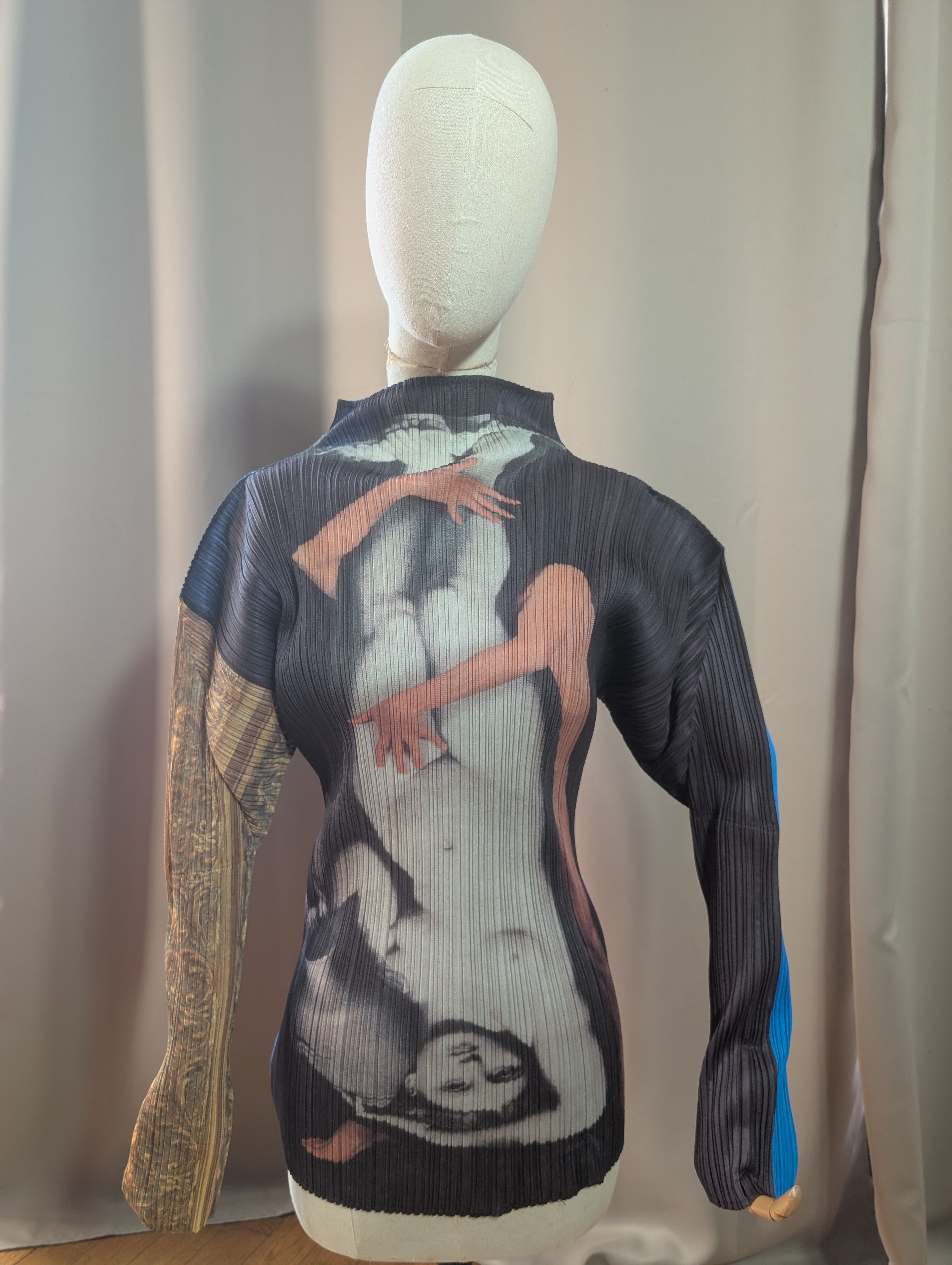 Issey Miyake ARCHIVE AW1996 Pleats Issey Miyake x Yasumasa Morimura Size ONE SIZE - 1 Thumbnail