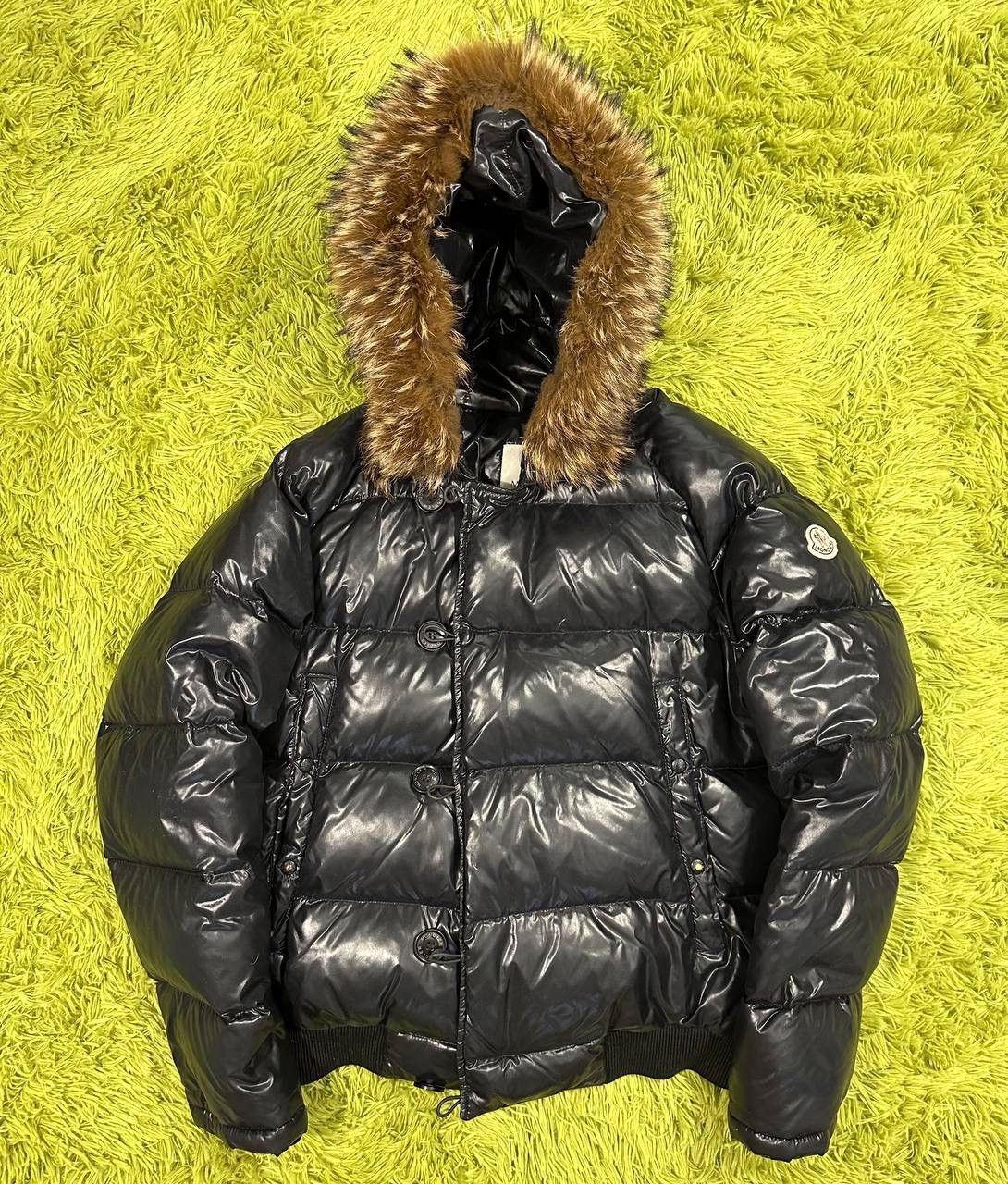 image of Moncler Puffer in Black, Men's (Size Medium)