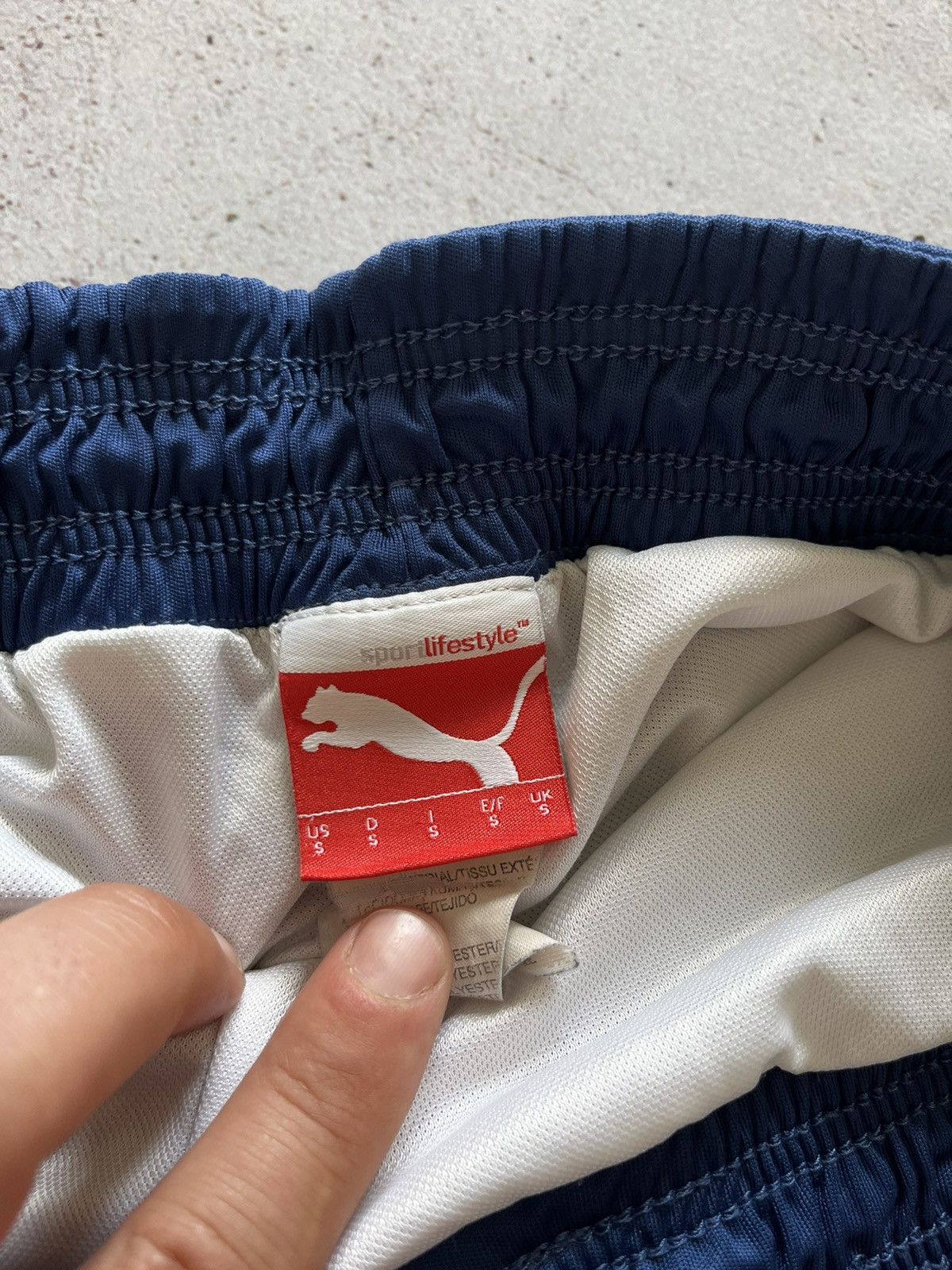 Puma × Vintage PUMA ARSENAL LONDON 2014/2015 FOOTBALL SHORTS,SOCCER JERSEY Size US 30 / EU 46 - 6 Thumbnail
