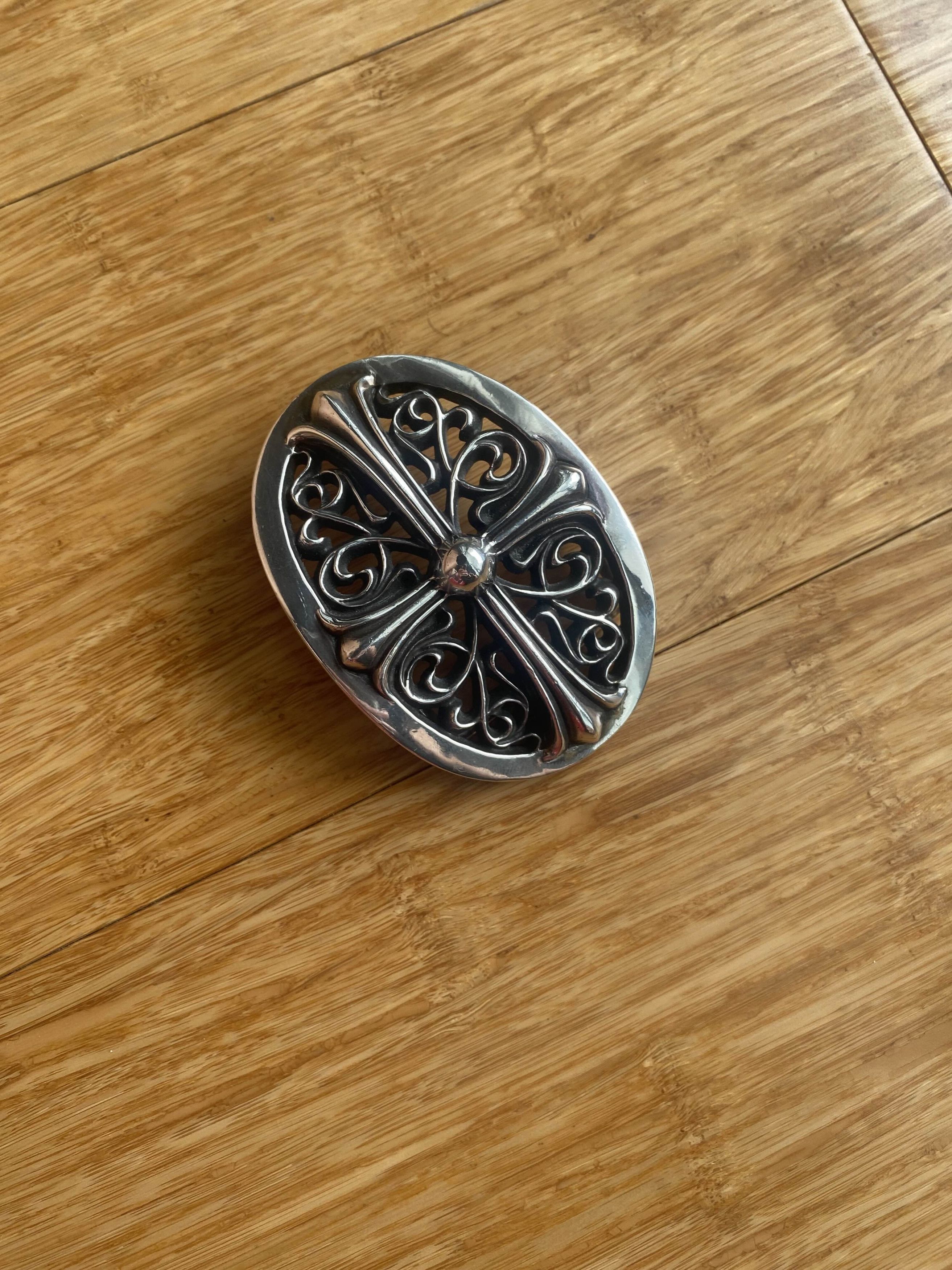 Chrome Hearts Oval Cross Buckle