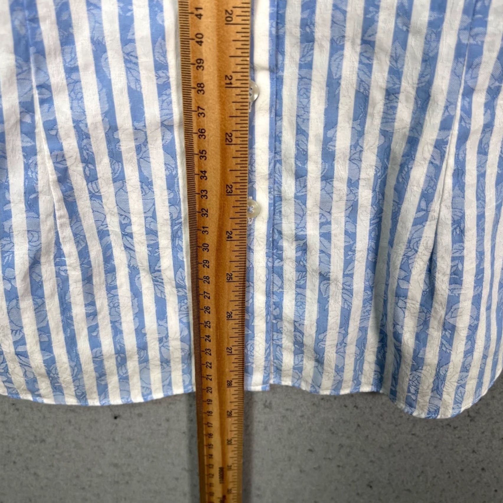 Vintage Hawes & Curtis Womens Size 10 UK Blue & White Striped Fitted Button-Down Shirt Ladies Casual Shirt Size L / US 10 / IT 46 - 6 Thumbnail