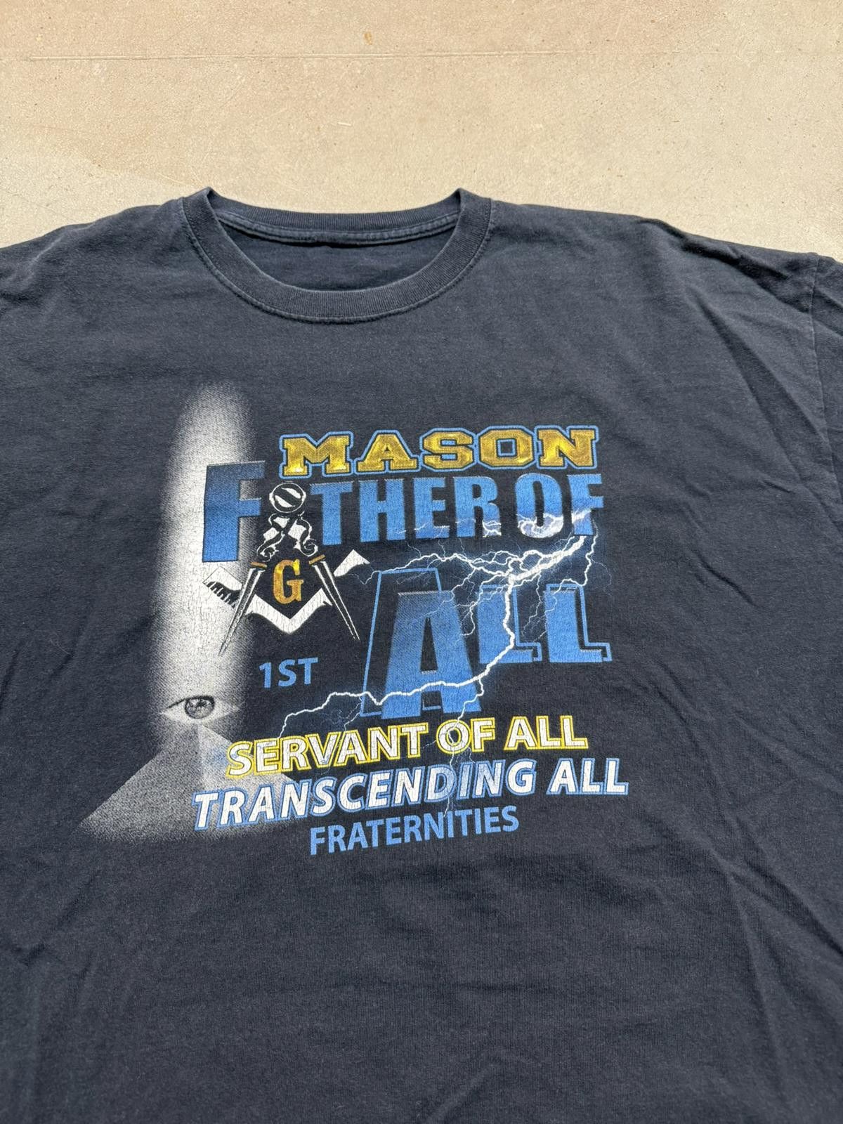 Jerzees Vintage Faded FreeMason Fraternity Graphic T-Shirt Size US XXL / EU 58 / 5 - 4 Thumbnail